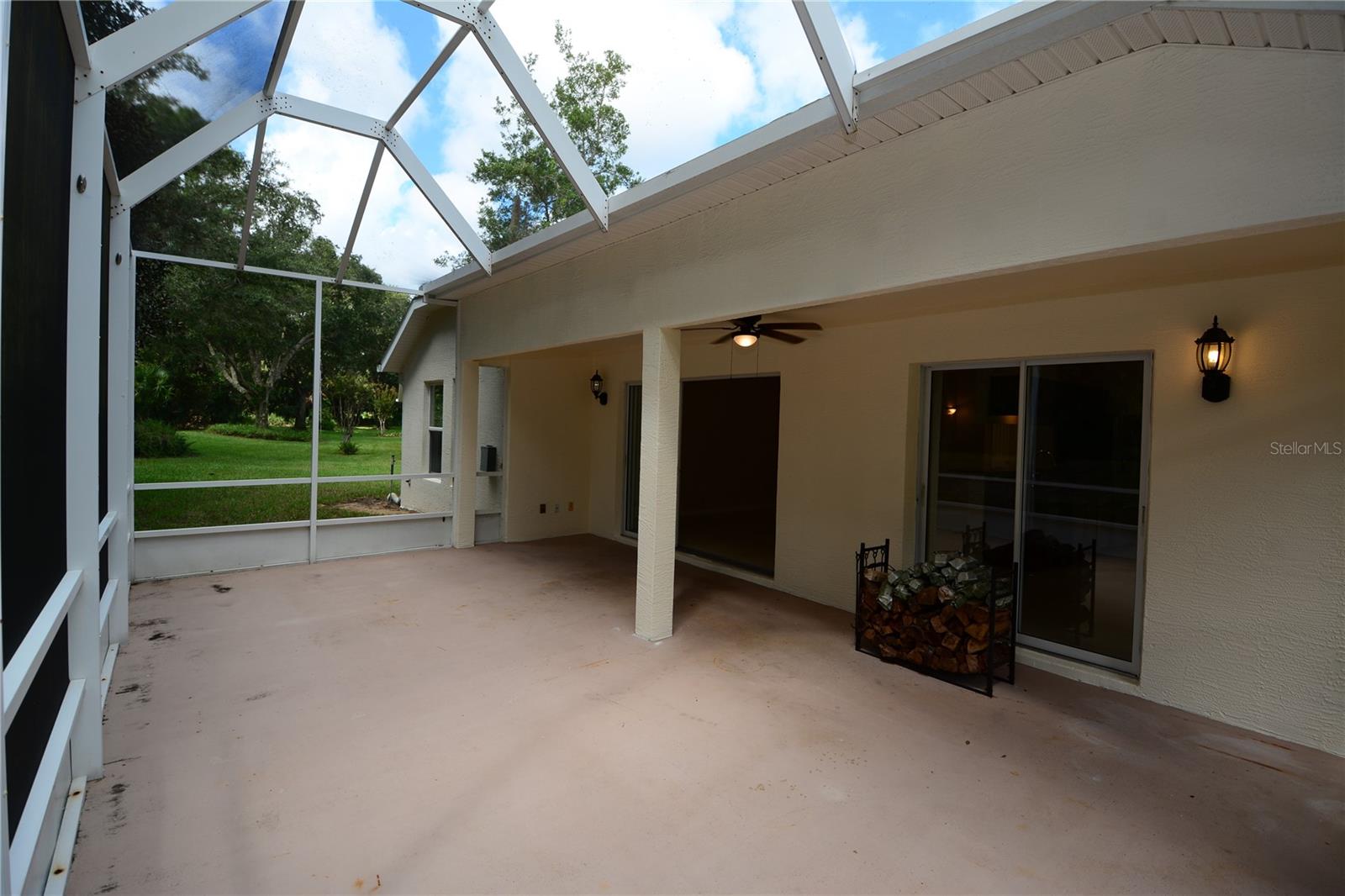 Image 25 of 51 For 56 Shinnecock Drive