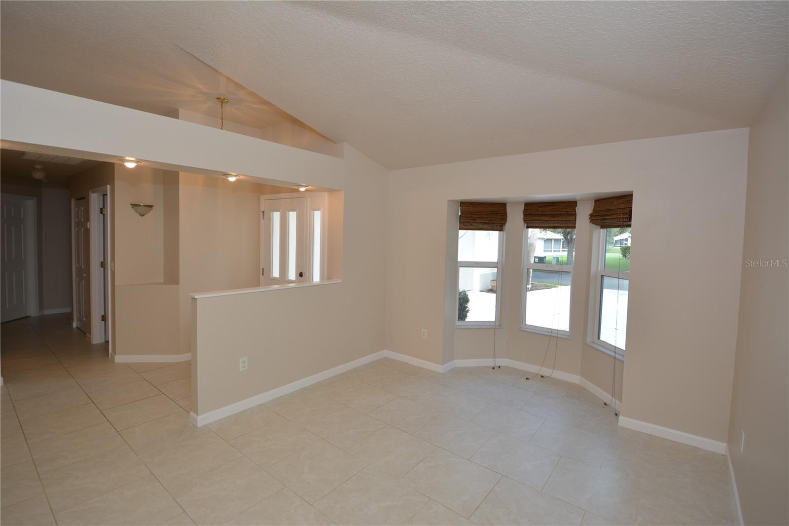 Image 9 of 51 For 56 Shinnecock Drive