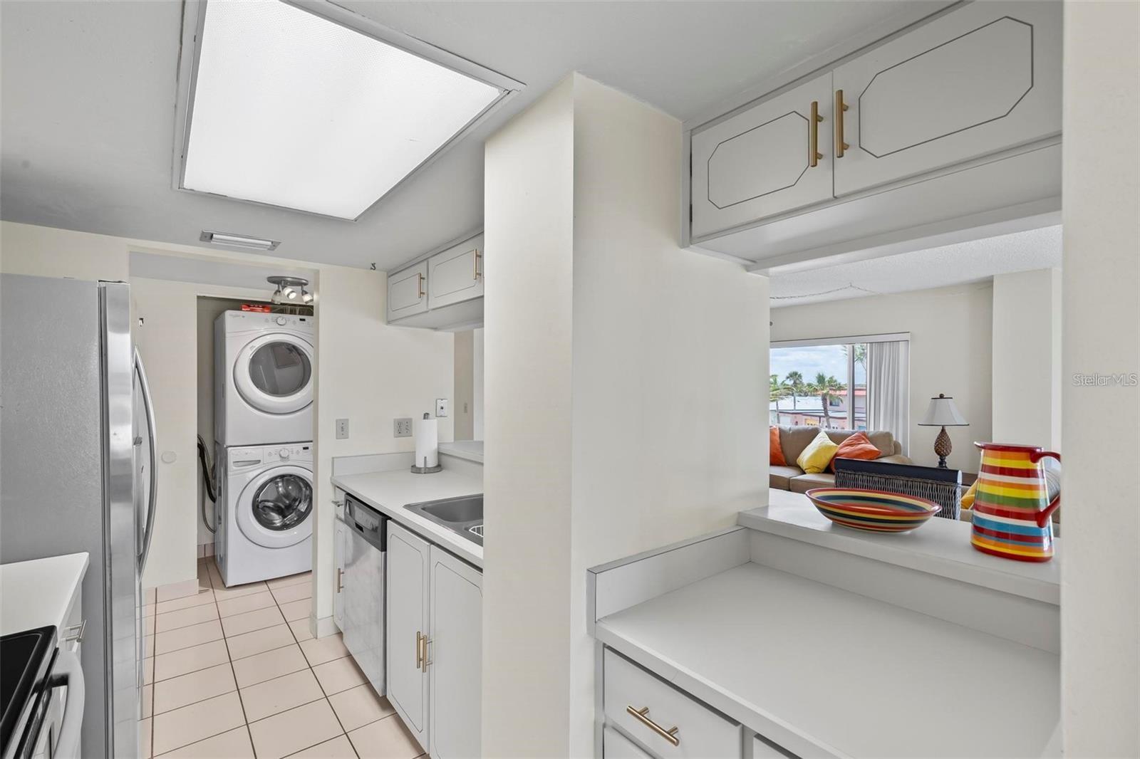 Image 14 of 50 For 3600 Ocean Shore Boulevard 222