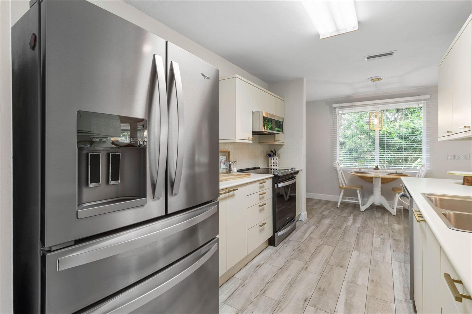 Image 21 of 97 For 4 Jasmine Run