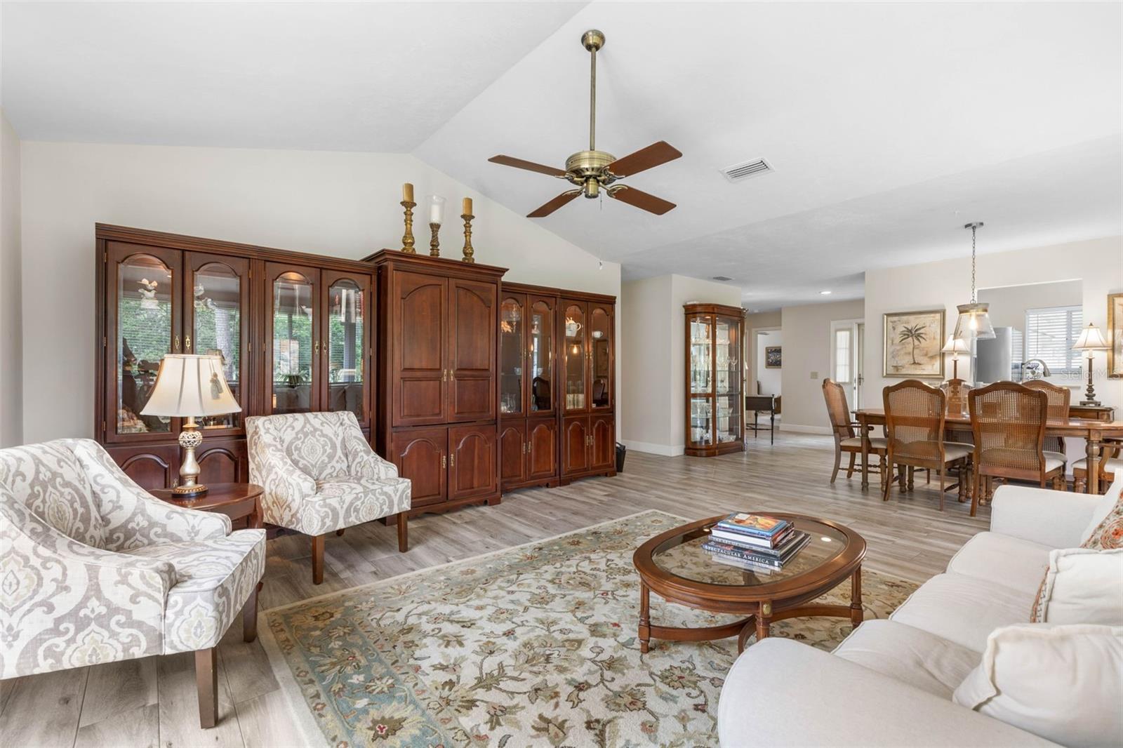 Image 7 of 97 For 4 Jasmine Run