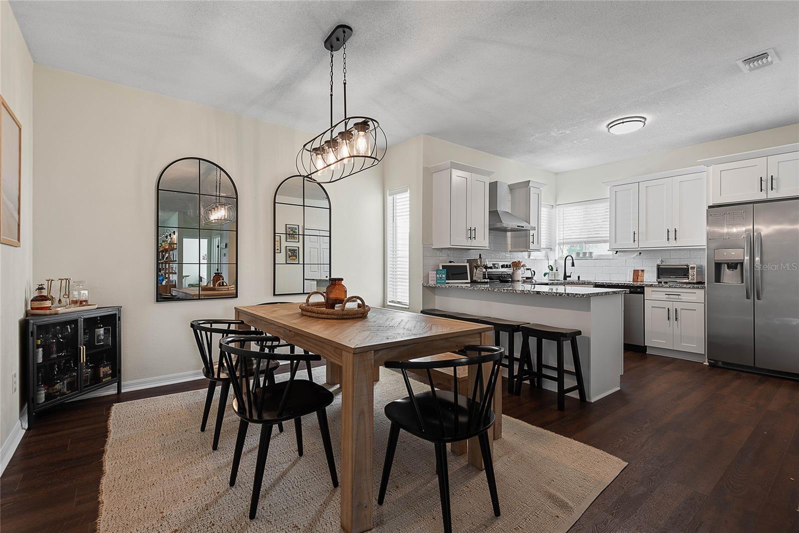 Image 11 of 38 For 39 Magnolia Drive S