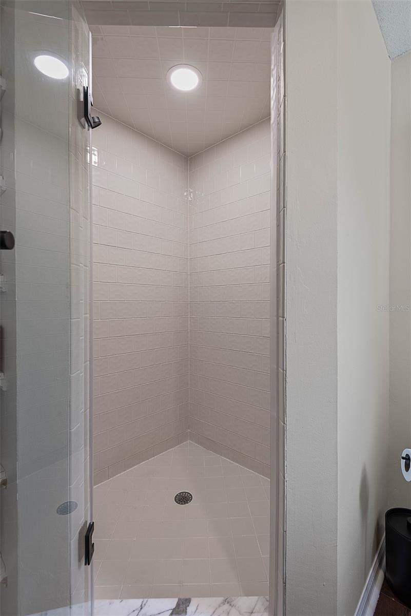 Image 27 of 38 For 39 Magnolia Drive S