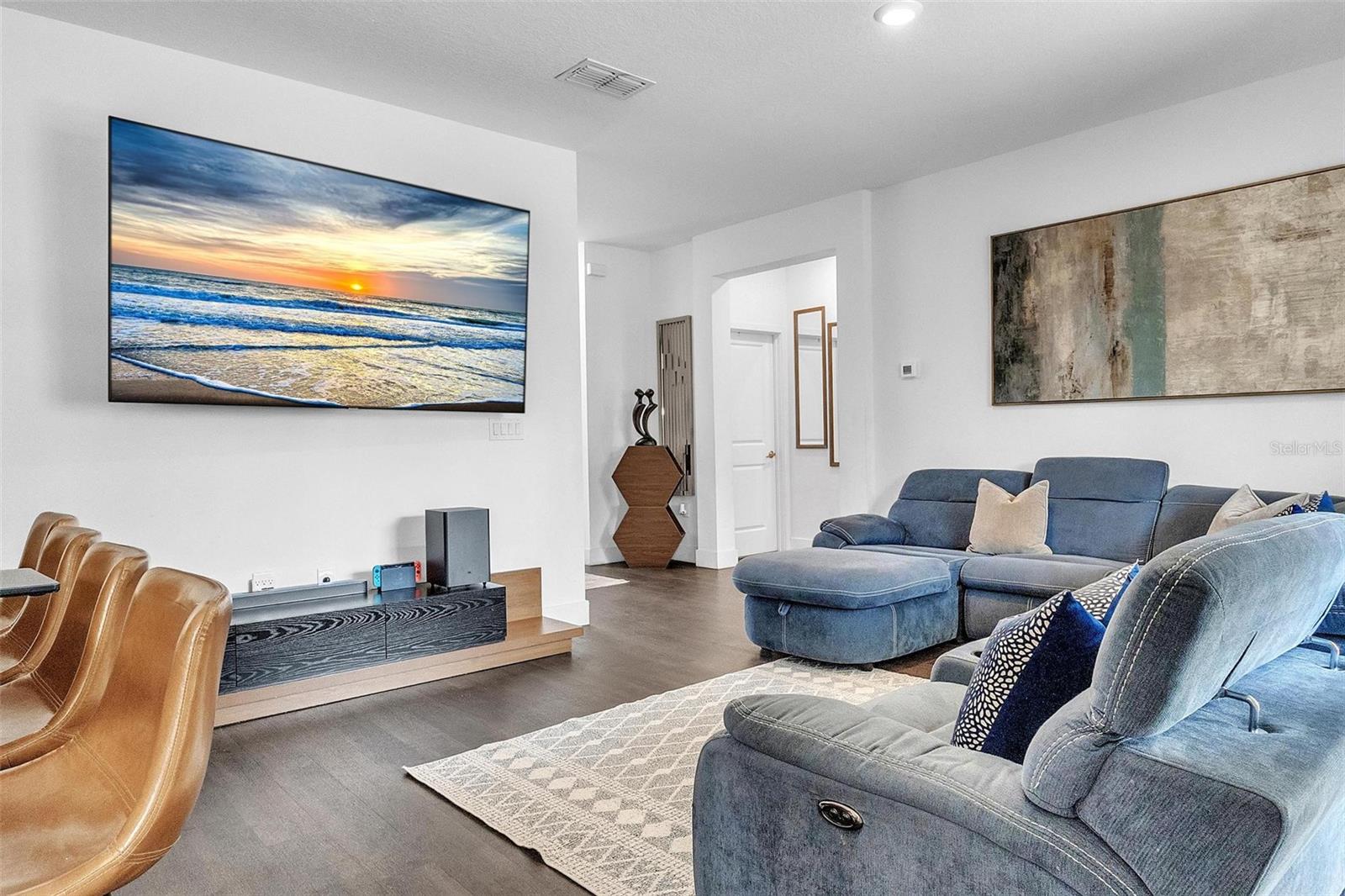 Image 4 of 31 For 55 Palmwood Drive