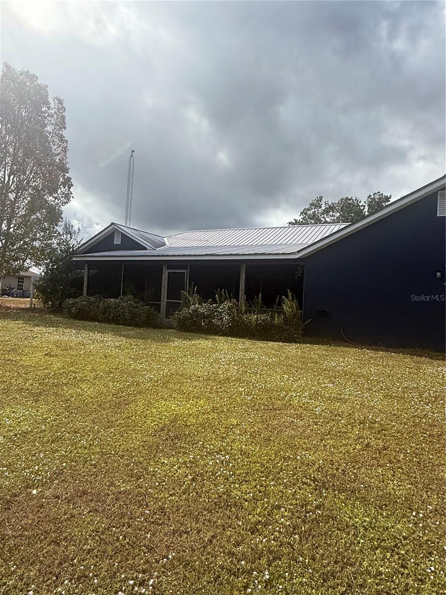 Listing Details for 1151 Winter Green Street, LAKE PLACID, FL 33852