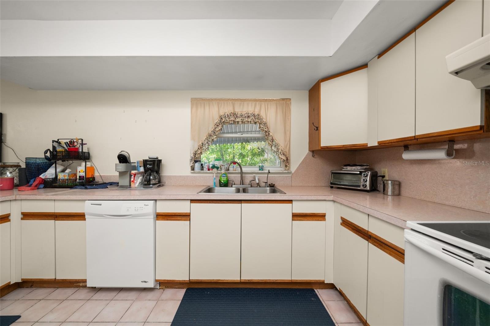 Image 32 of 43 For 1151 Winter Green Street