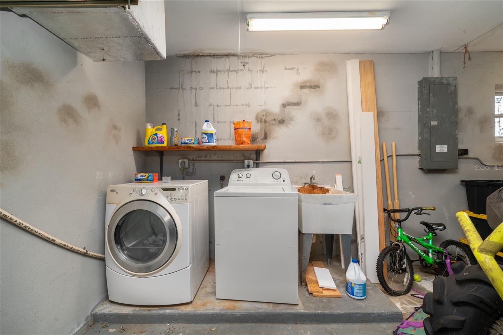 Image 36 of 43 For 1151 Winter Green Street