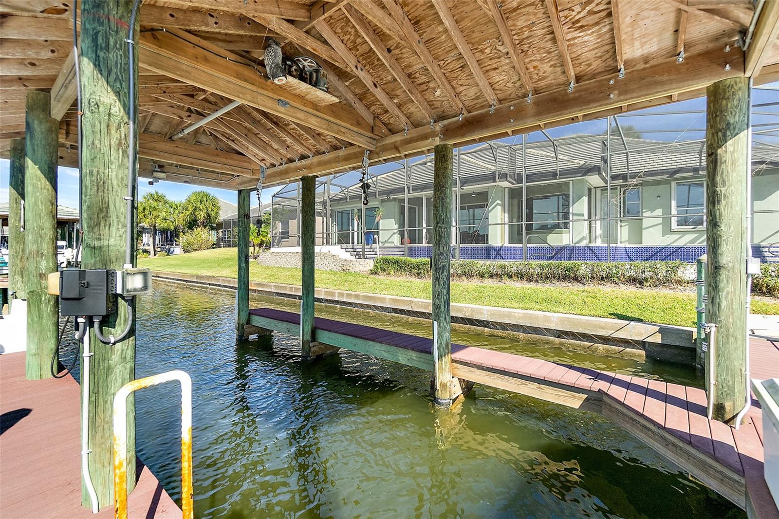 Image 50 of 83 For 75 Longview Way N