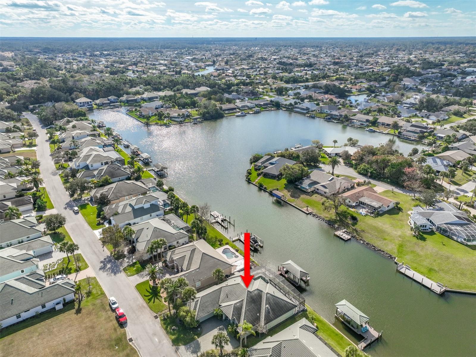 Image 56 of 83 For 75 Longview Way N