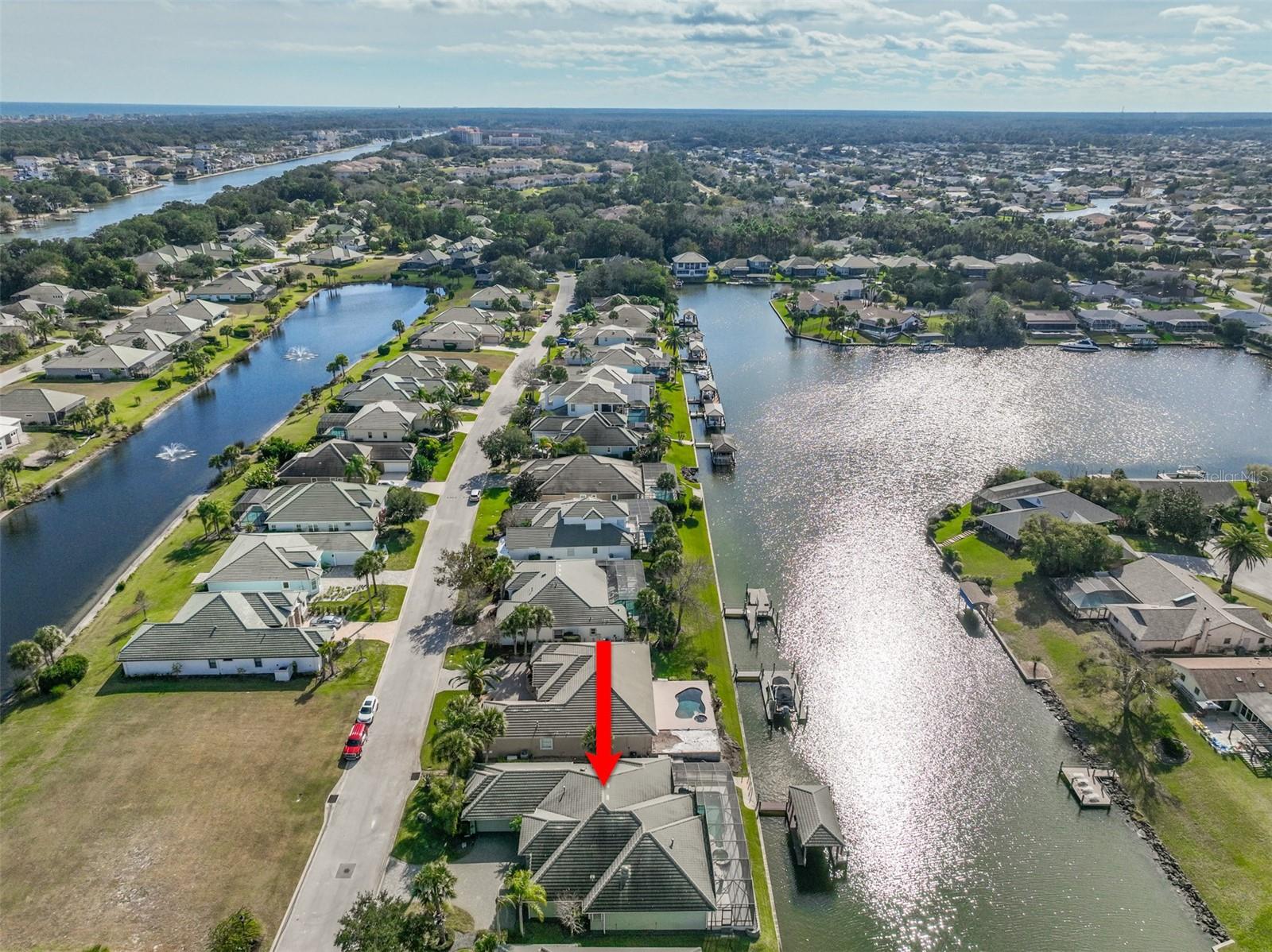 Image 57 of 83 For 75 Longview Way N