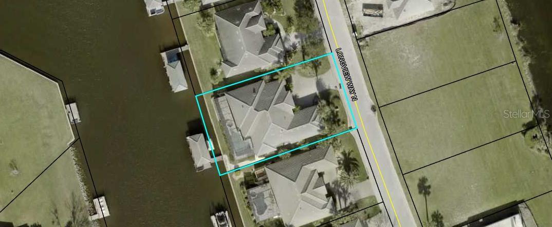 Image 62 of 83 For 75 Longview Way N