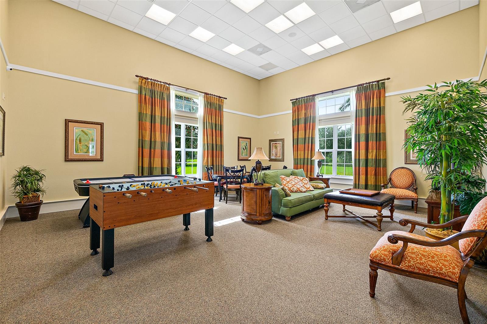 Image 77 of 83 For 75 Longview Way N