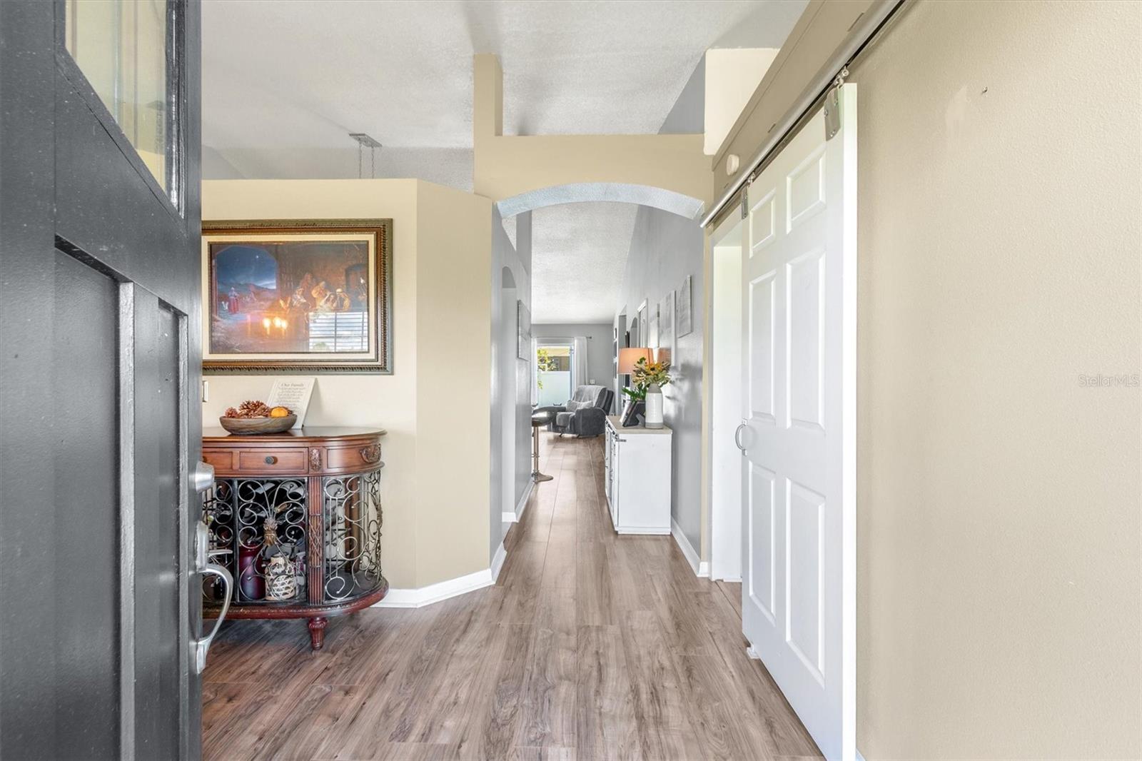 Image 4 of 47 For 8 Lamar Lane