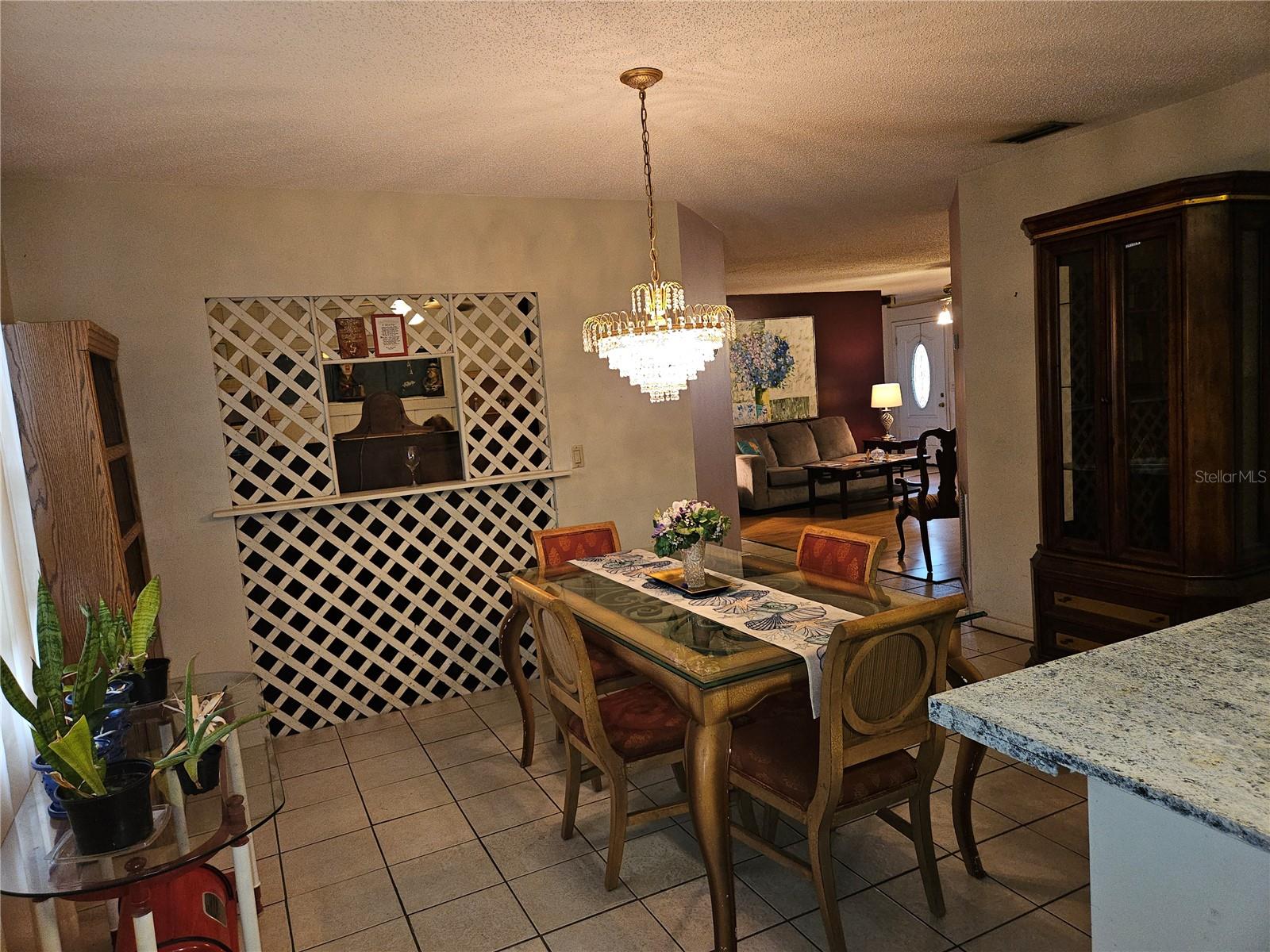 Image 20 of 39 For 2726 Sabal Palm Drive