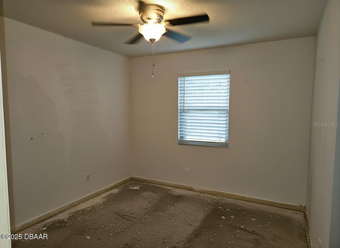 Image 35 of 39 For 2726 Sabal Palm Drive