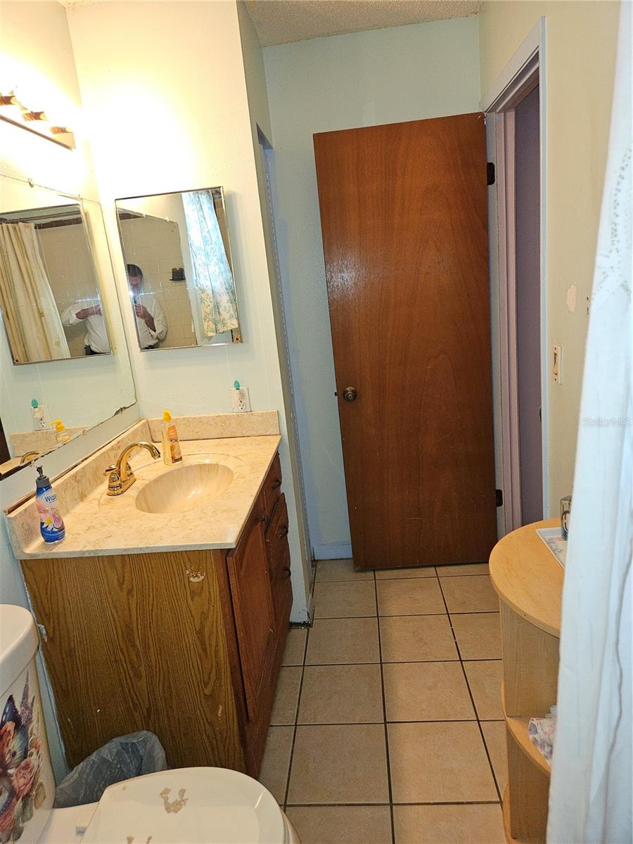 Image 38 of 39 For 2726 Sabal Palm Drive