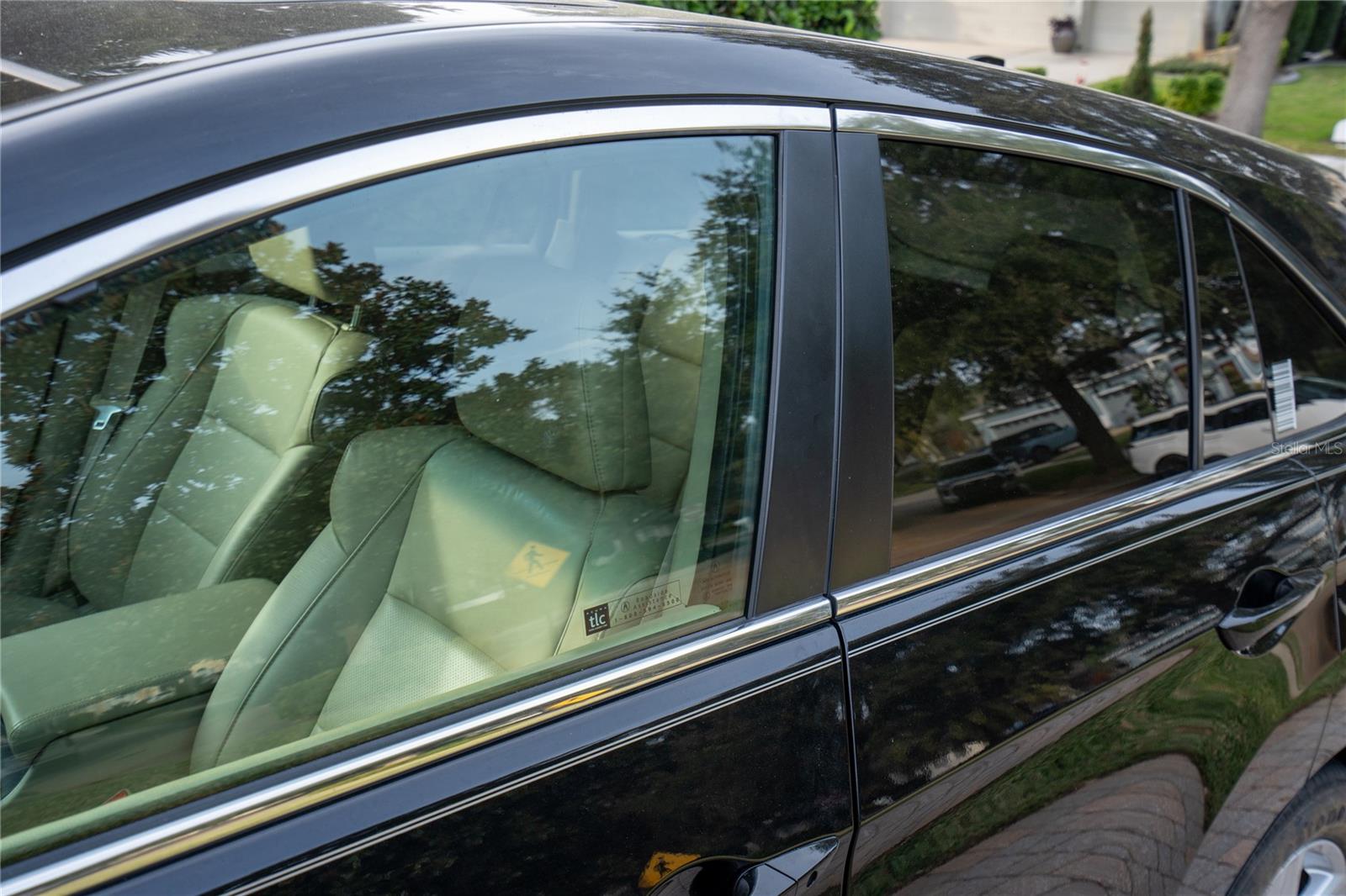 Image 41 of 49 For 709 Toria Lane