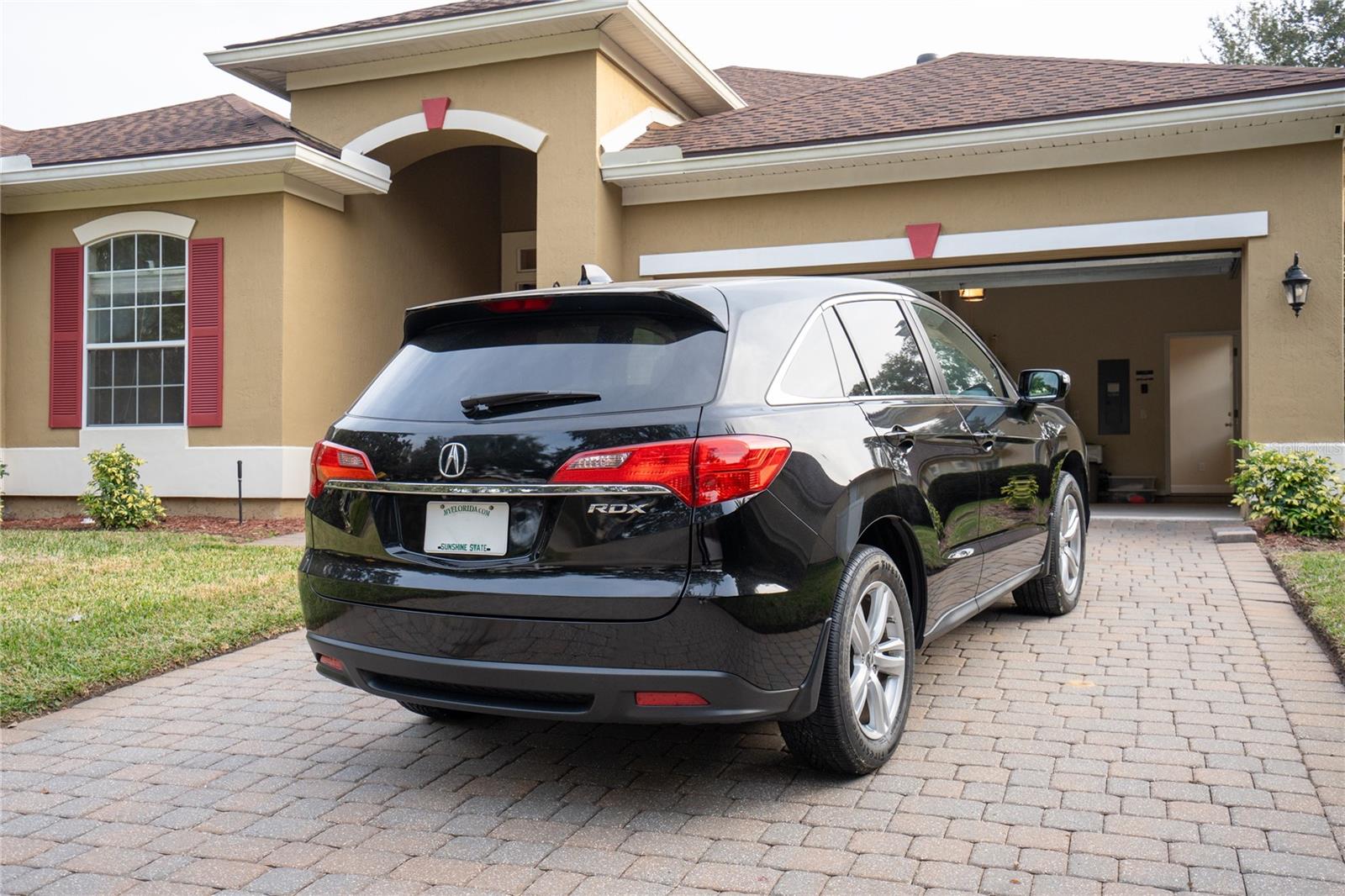 Image 47 of 49 For 709 Toria Lane