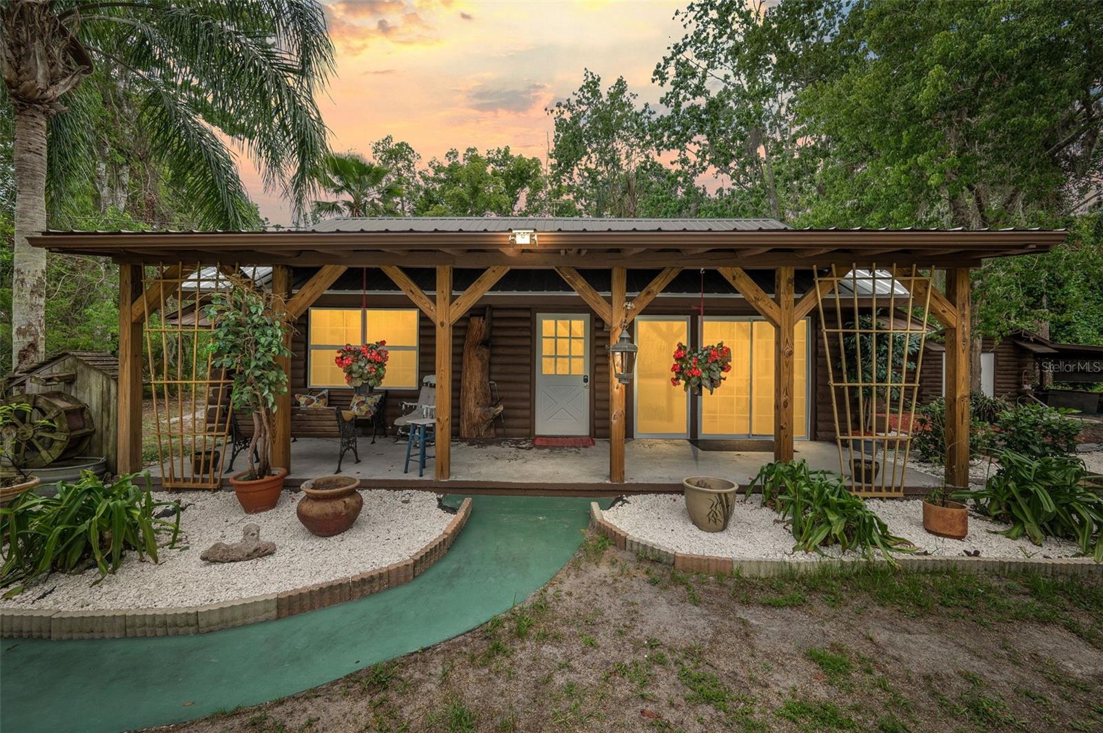 Details for 133 Seminole Trail, GEORGETOWN, FL 32139