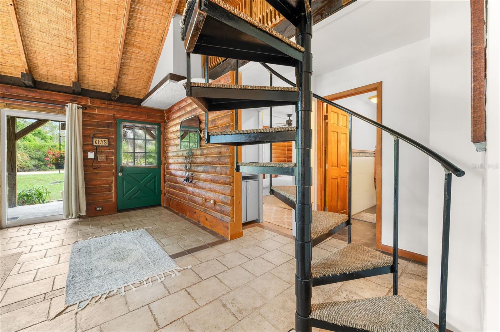 Image 17 of 74 For 133 Seminole Trail