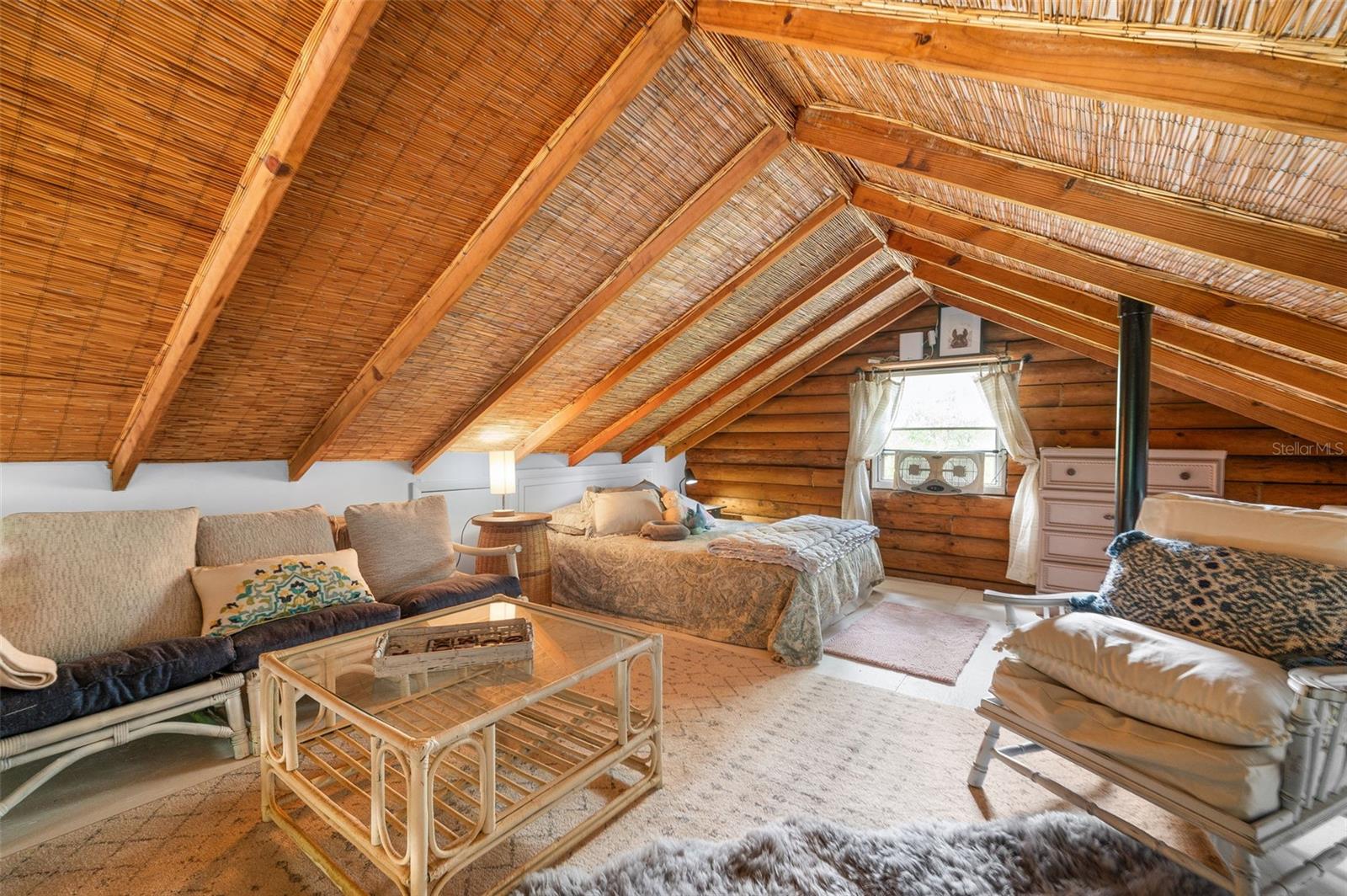 Image 18 of 74 For 133 Seminole Trail