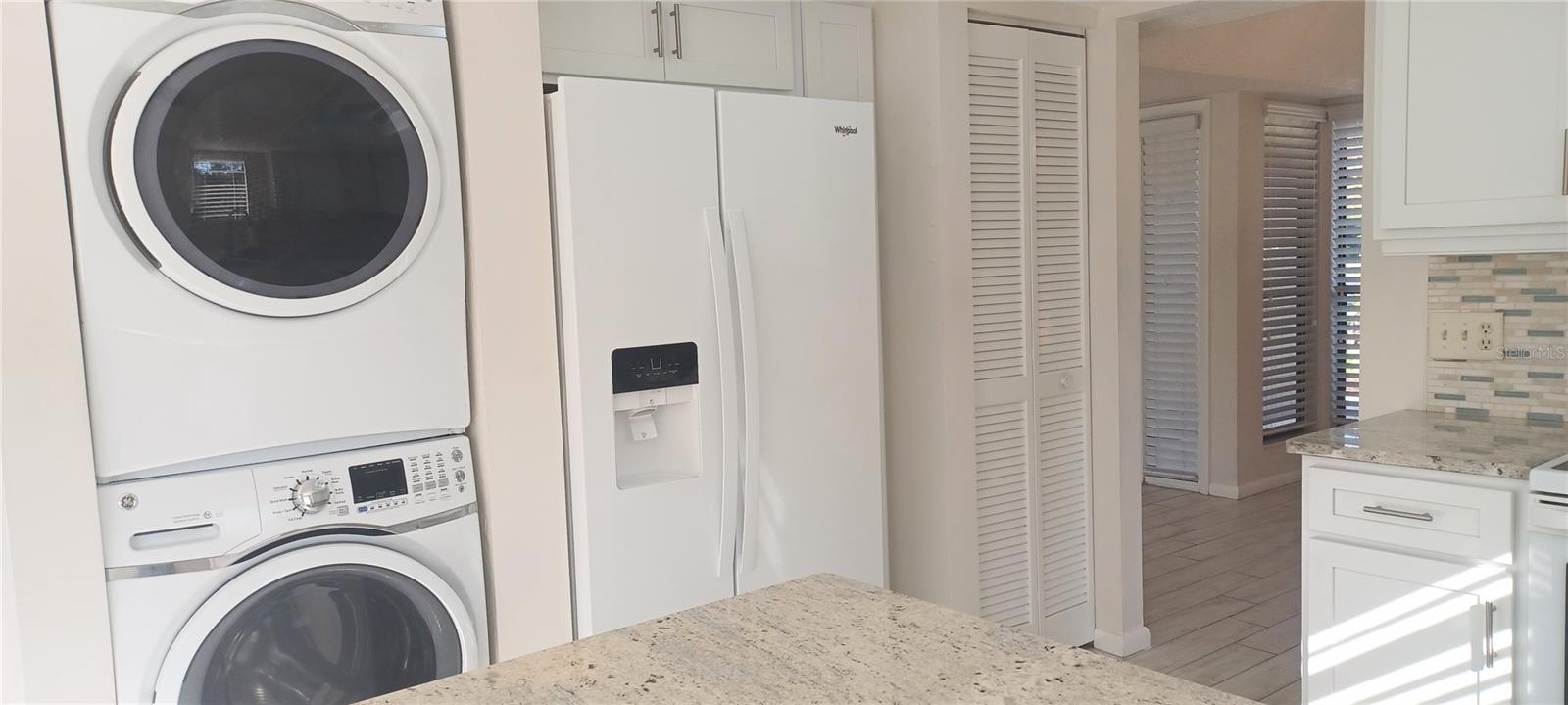 Image 10 of 28 For 35 Sherbury Court 35