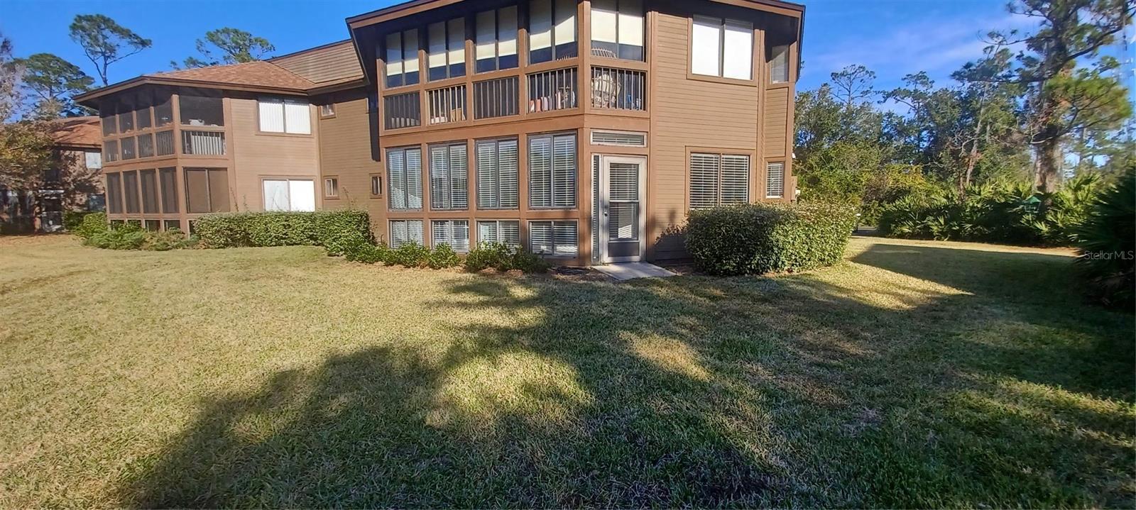 Image 2 of 28 For 35 Sherbury Court 35