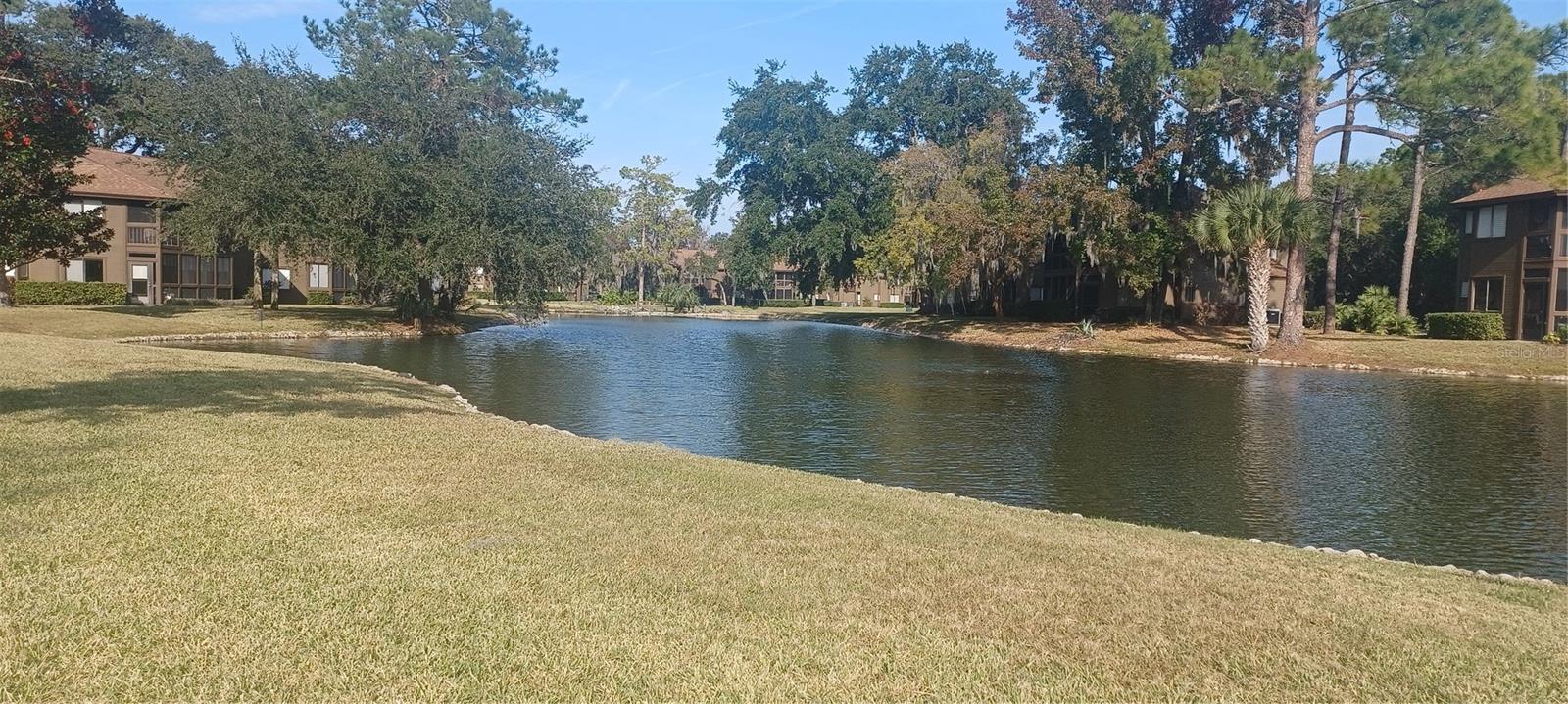 Image 26 of 28 For 35 Sherbury Court 35