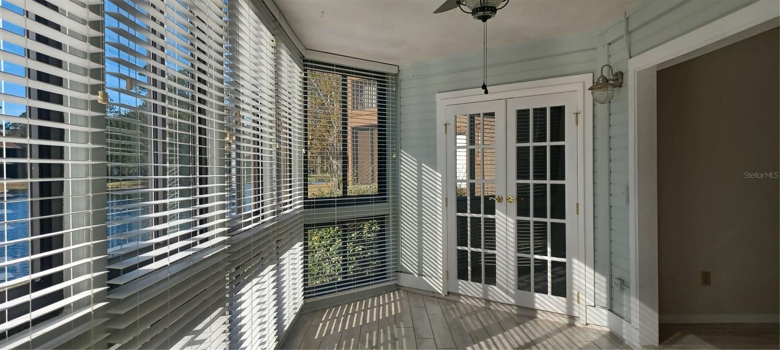 Image 27 of 28 For 35 Sherbury Court 35