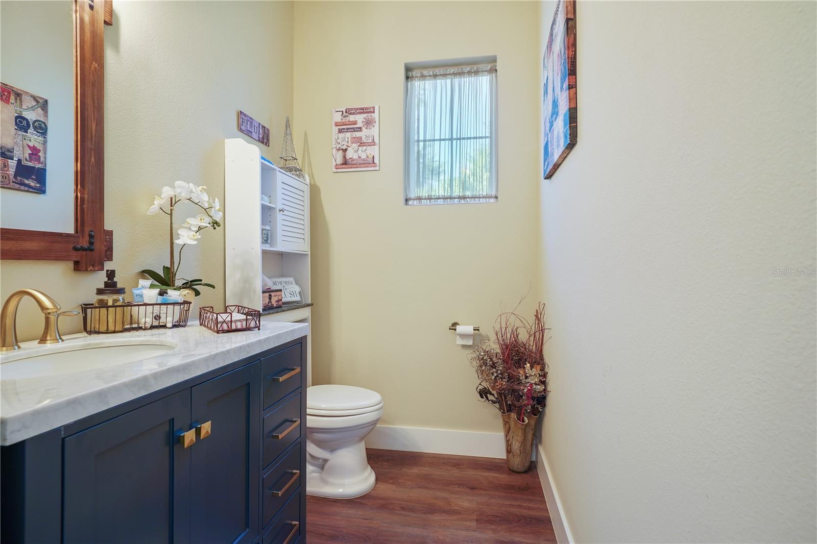 Image 12 of 62 For 4 Oakview Court