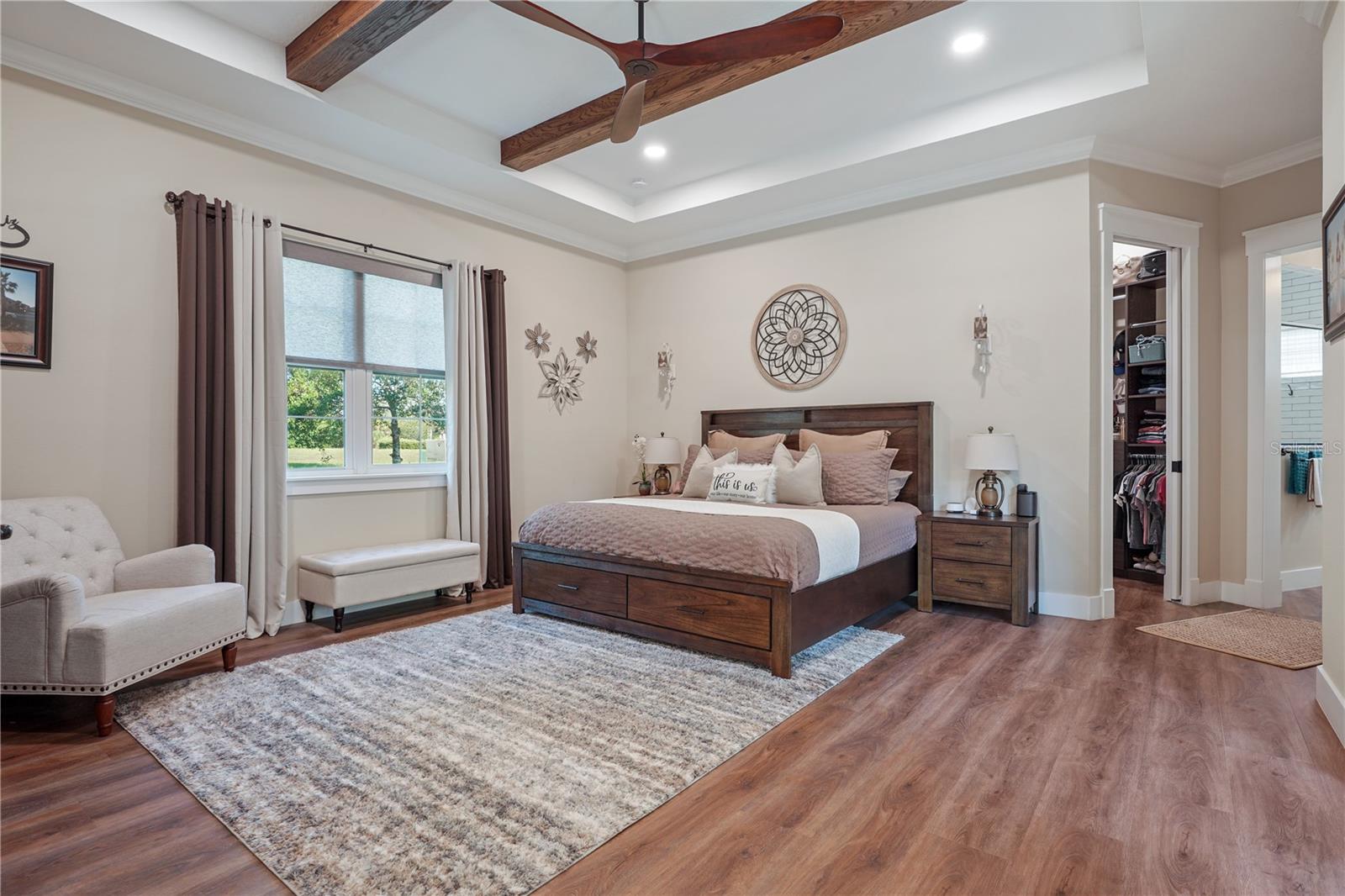 Image 13 of 62 For 4 Oakview Court