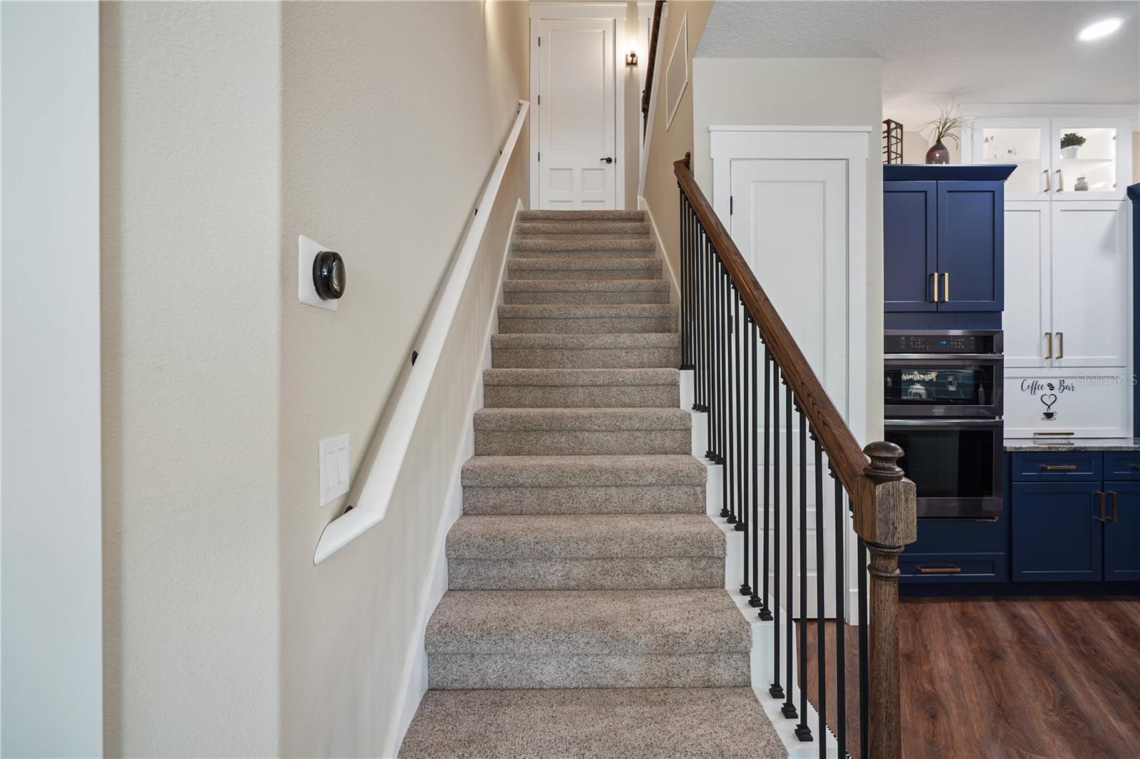 Image 22 of 62 For 4 Oakview Court