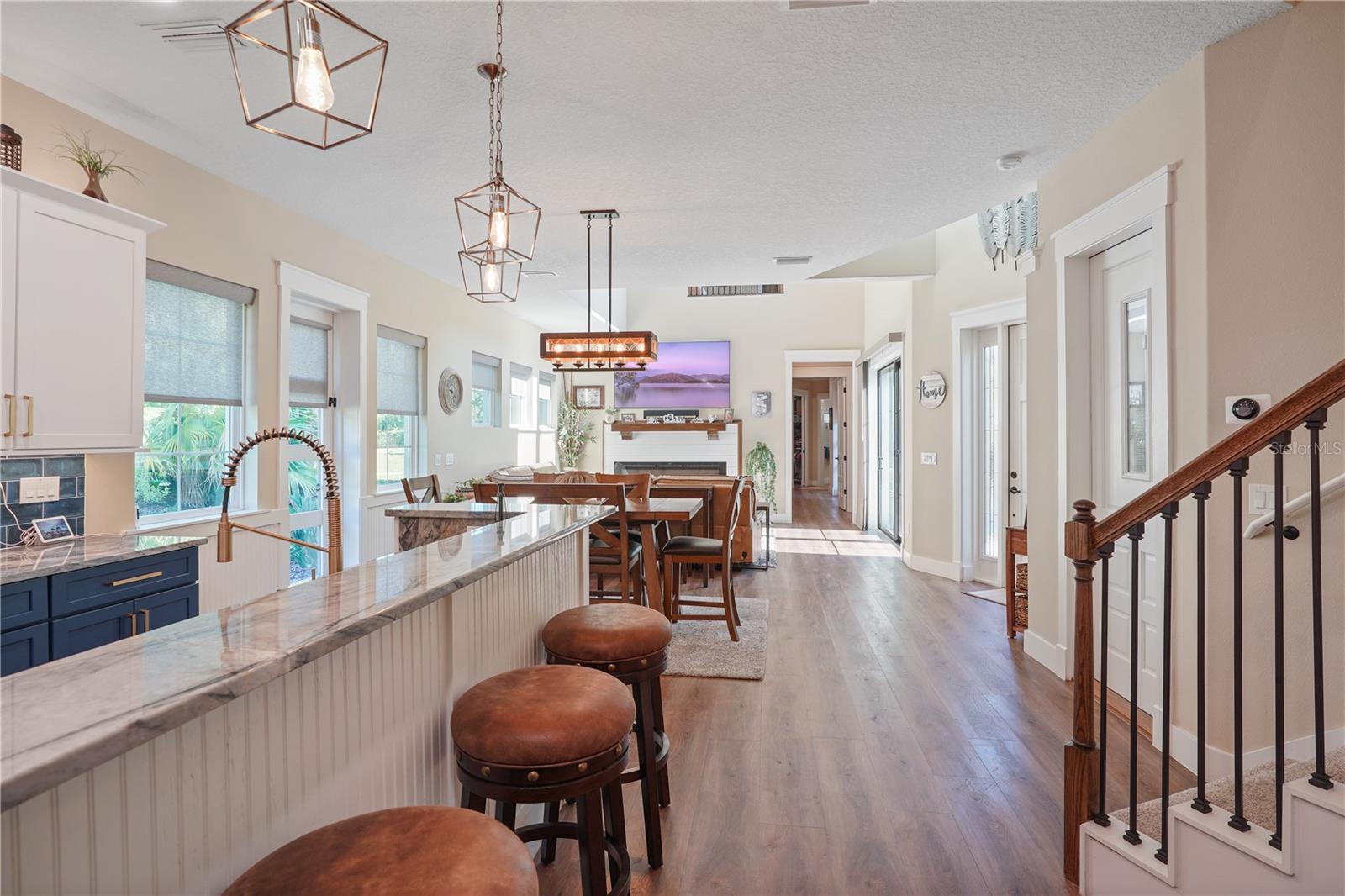 Image 9 of 62 For 4 Oakview Court