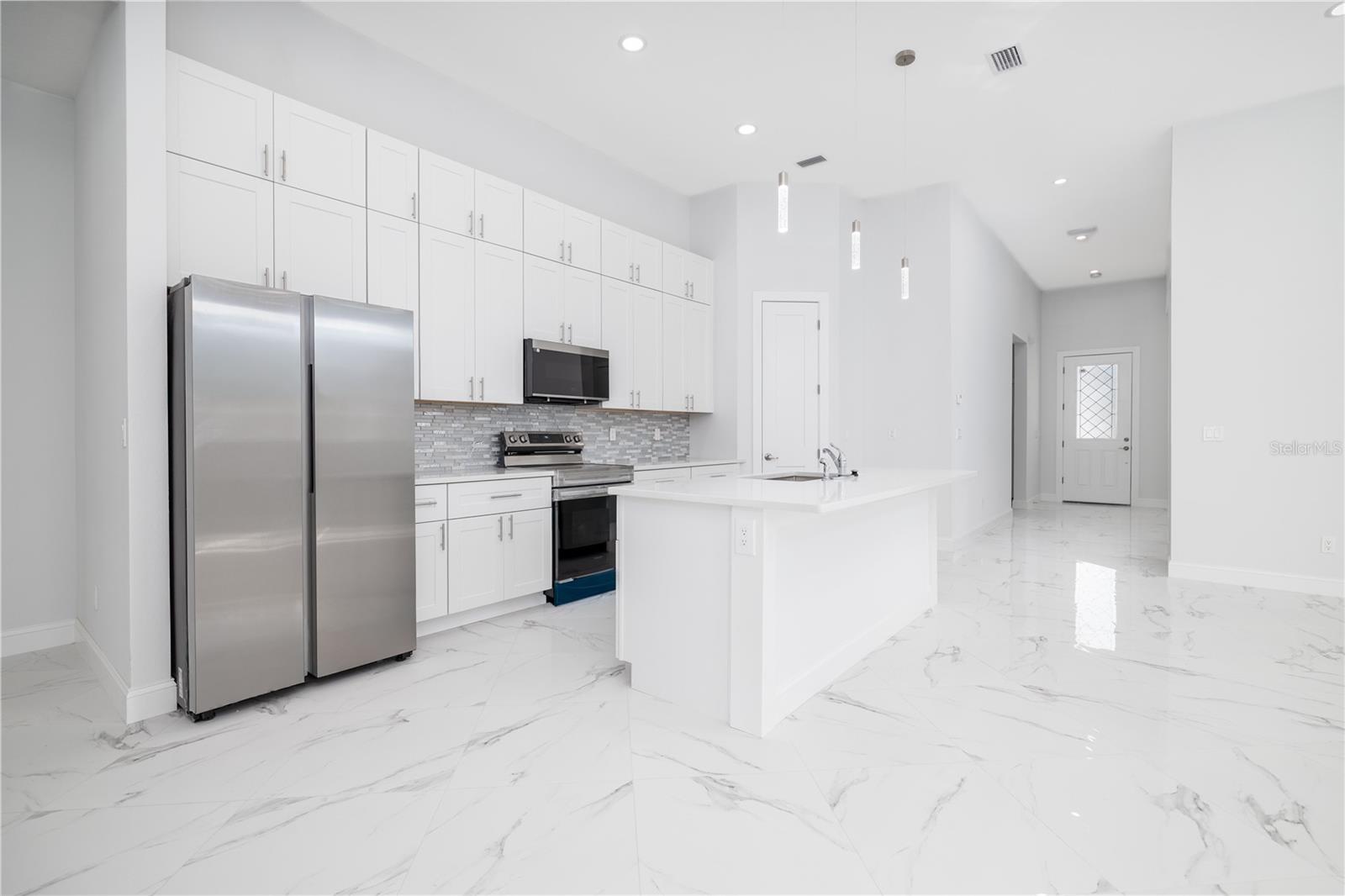 Image 13 of 32 For 9 Watkins Place