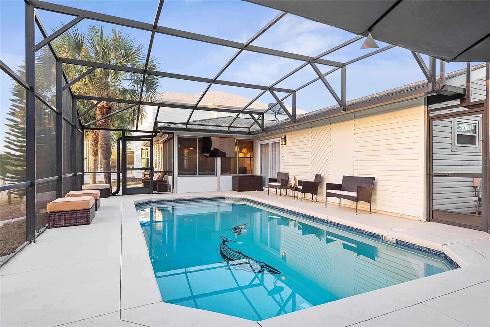 Image 21 of 52 For 61 Comanche Court