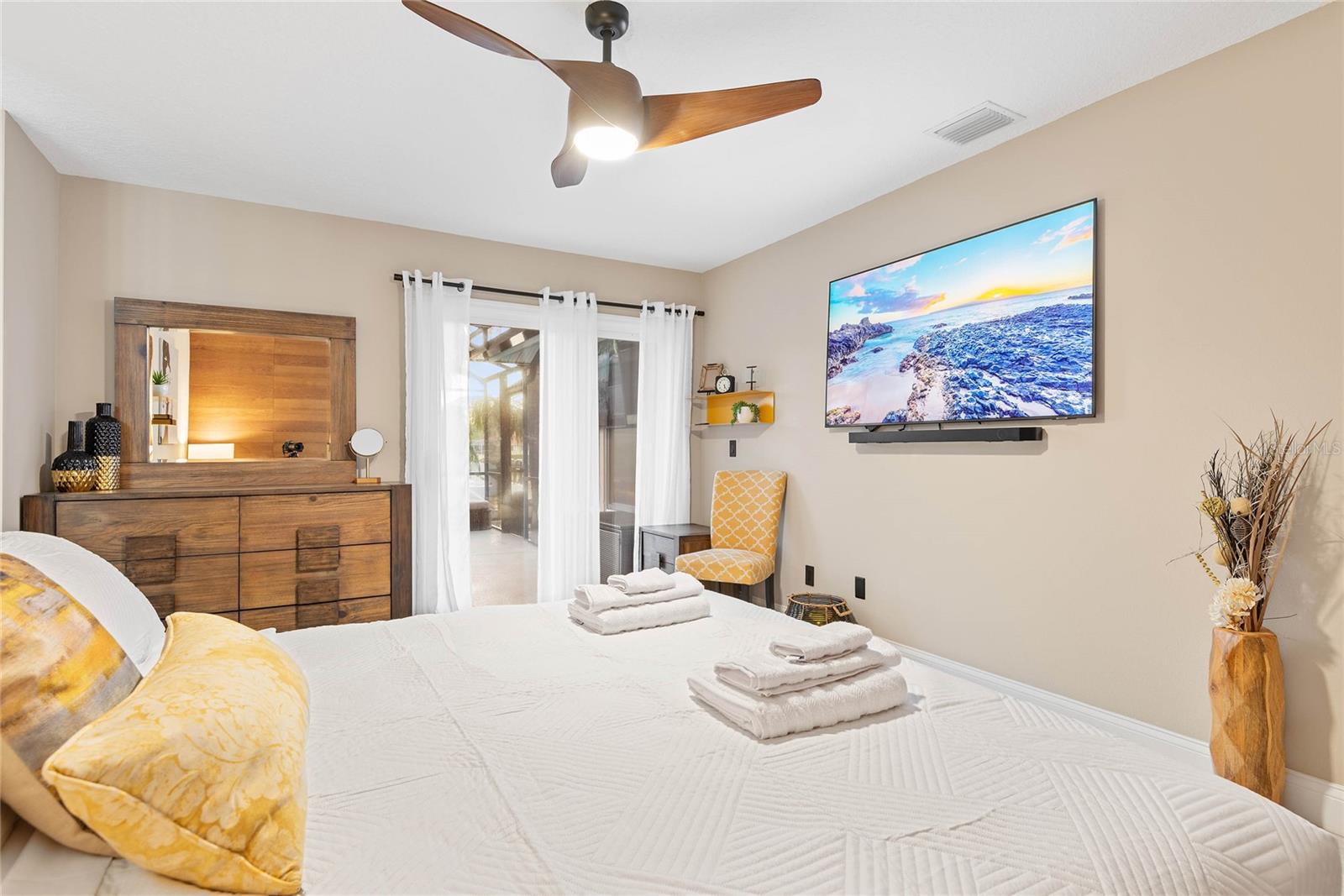 Image 30 of 52 For 61 Comanche Court