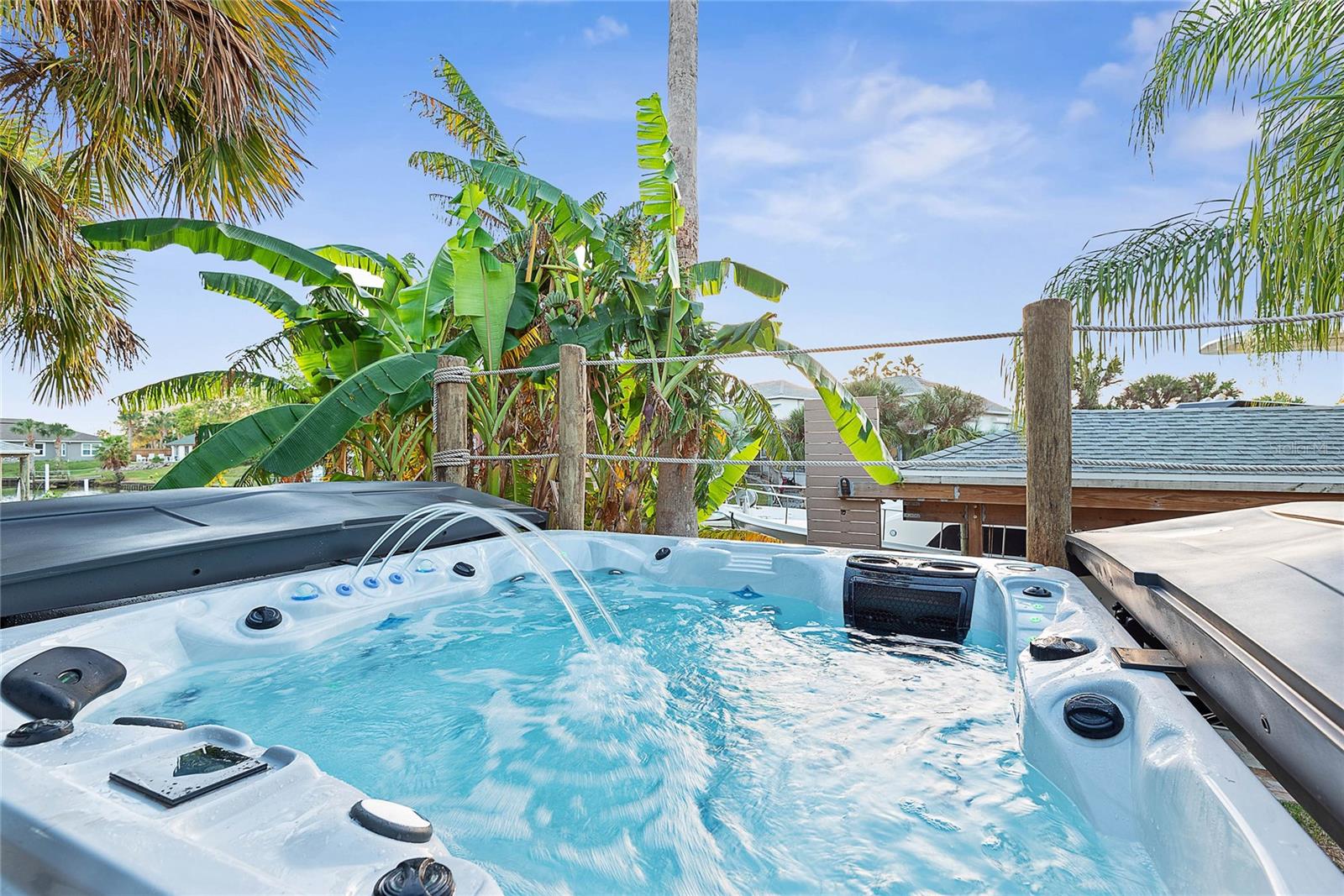 Image 4 of 52 For 61 Comanche Court