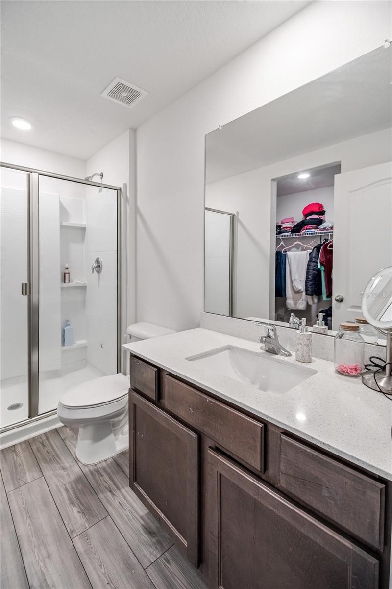 Image 9 of 18 For 8 Pittwick Lane