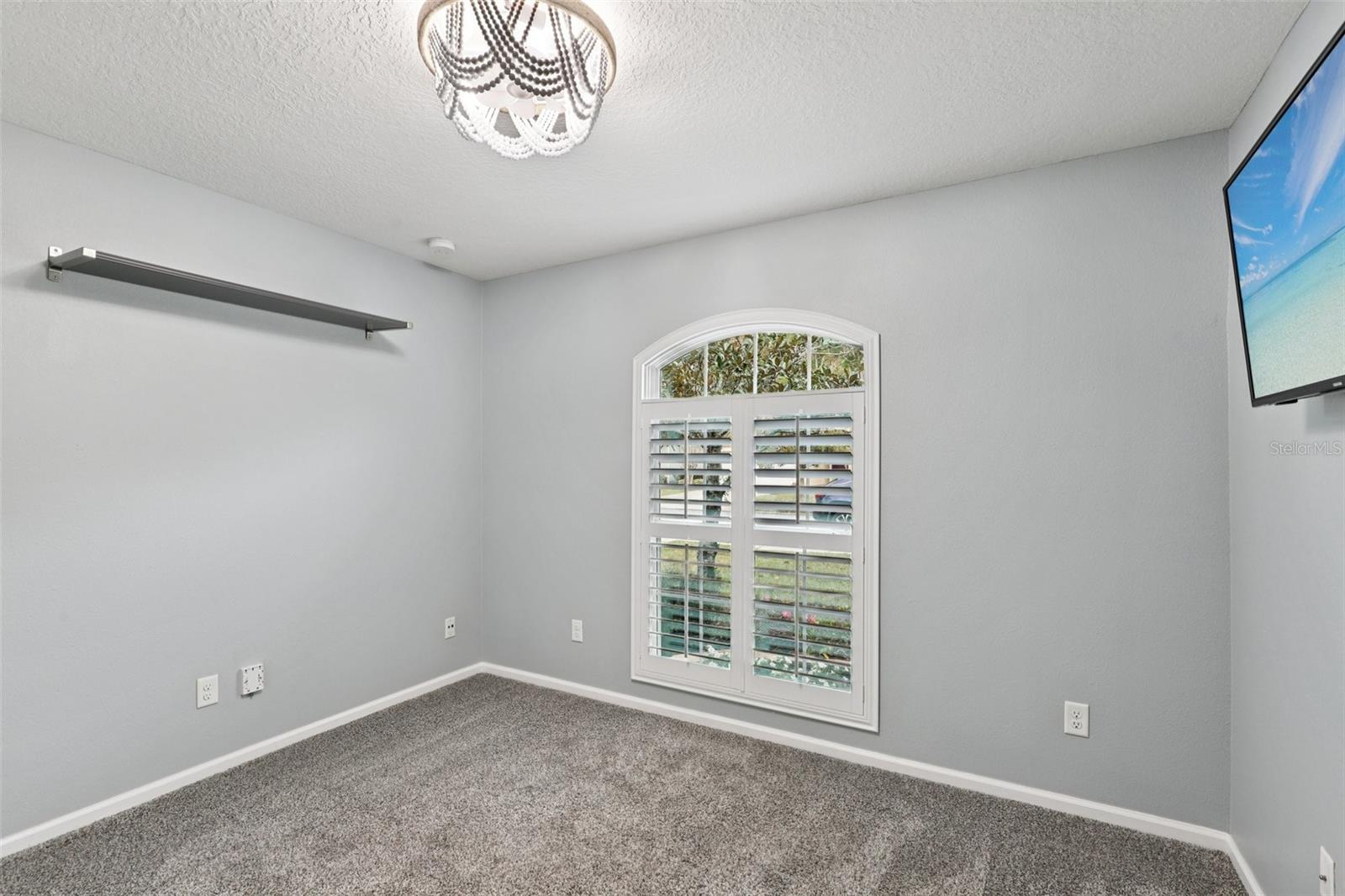 Image 22 of 43 For 60 Vestavia Court