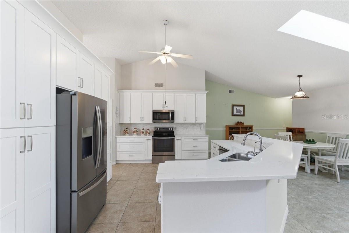 Image 8 of 28 For 109 Barrington Drive