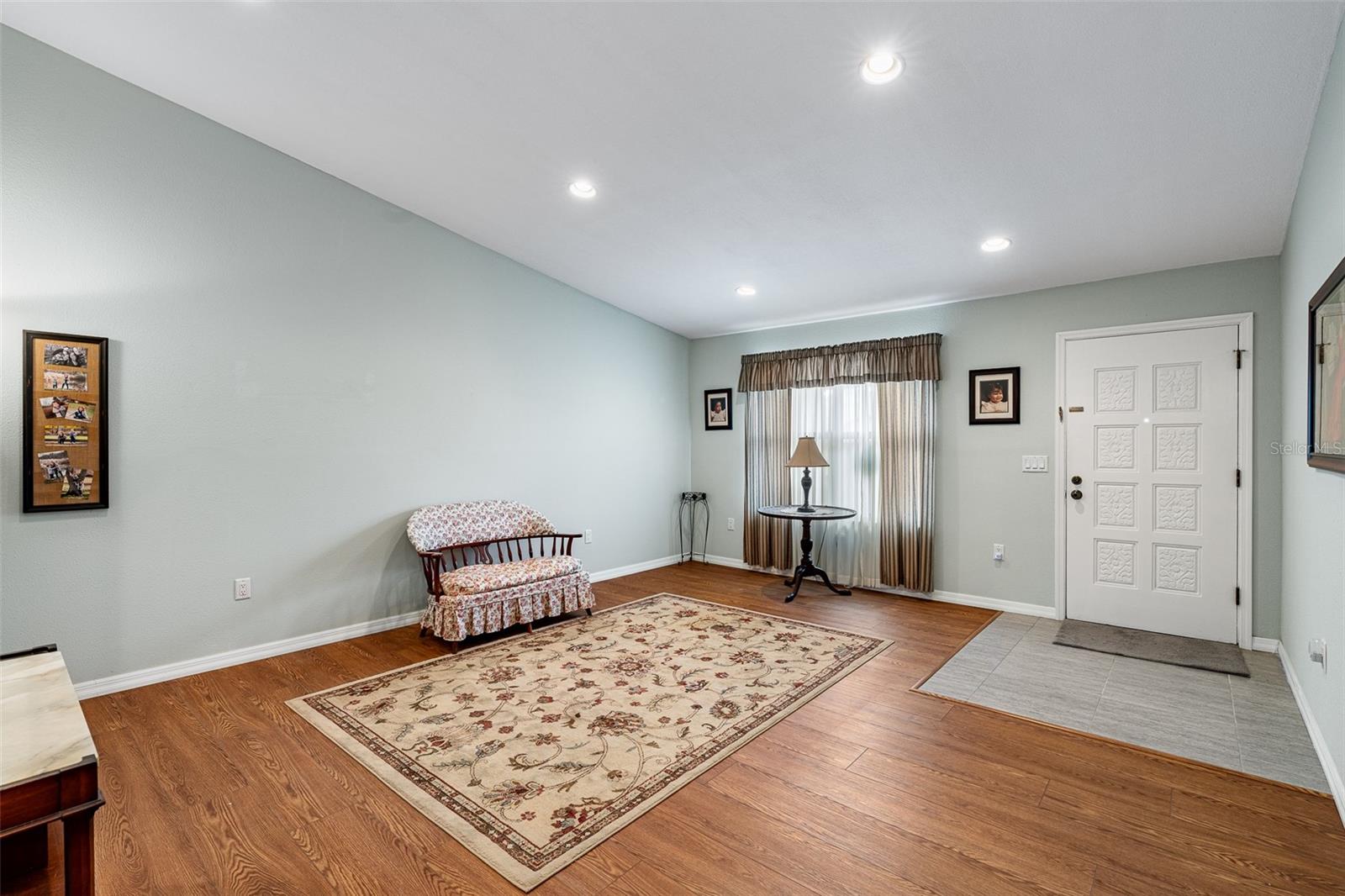 Image 12 of 61 For 2008 Daytona Avenue