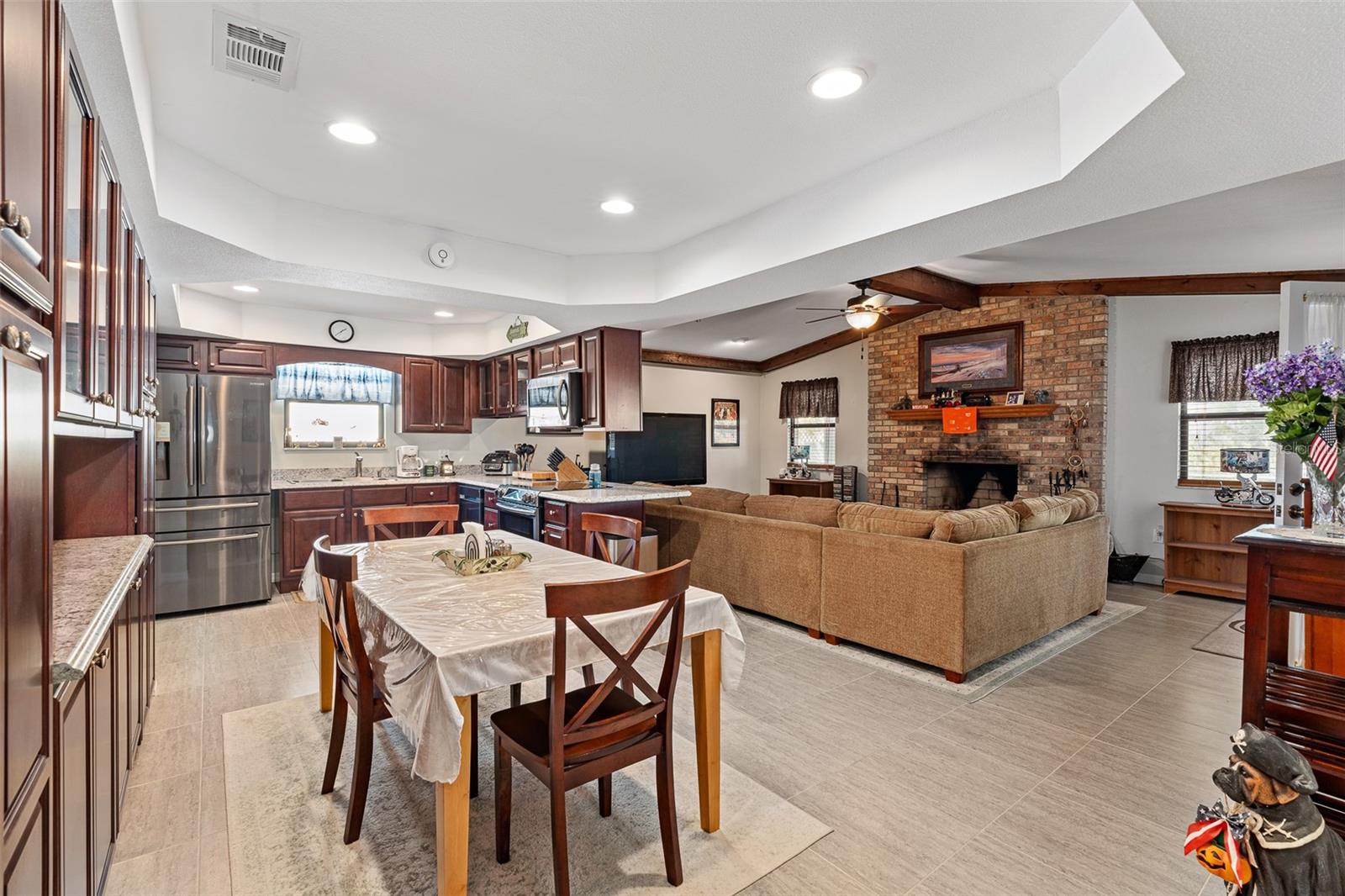 Image 16 of 61 For 2008 Daytona Avenue