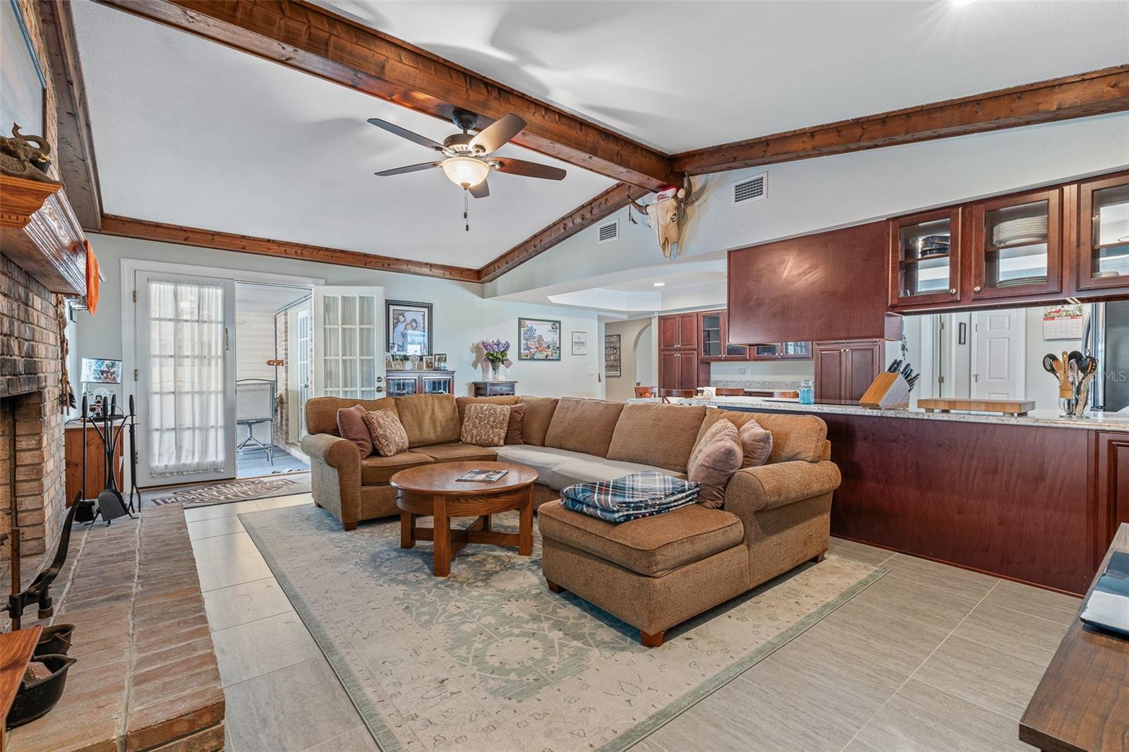 Image 23 of 61 For 2008 Daytona Avenue