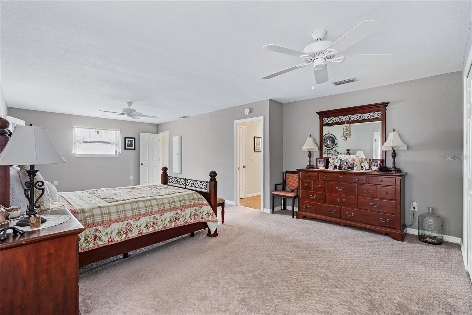 Image 29 of 61 For 2008 Daytona Avenue