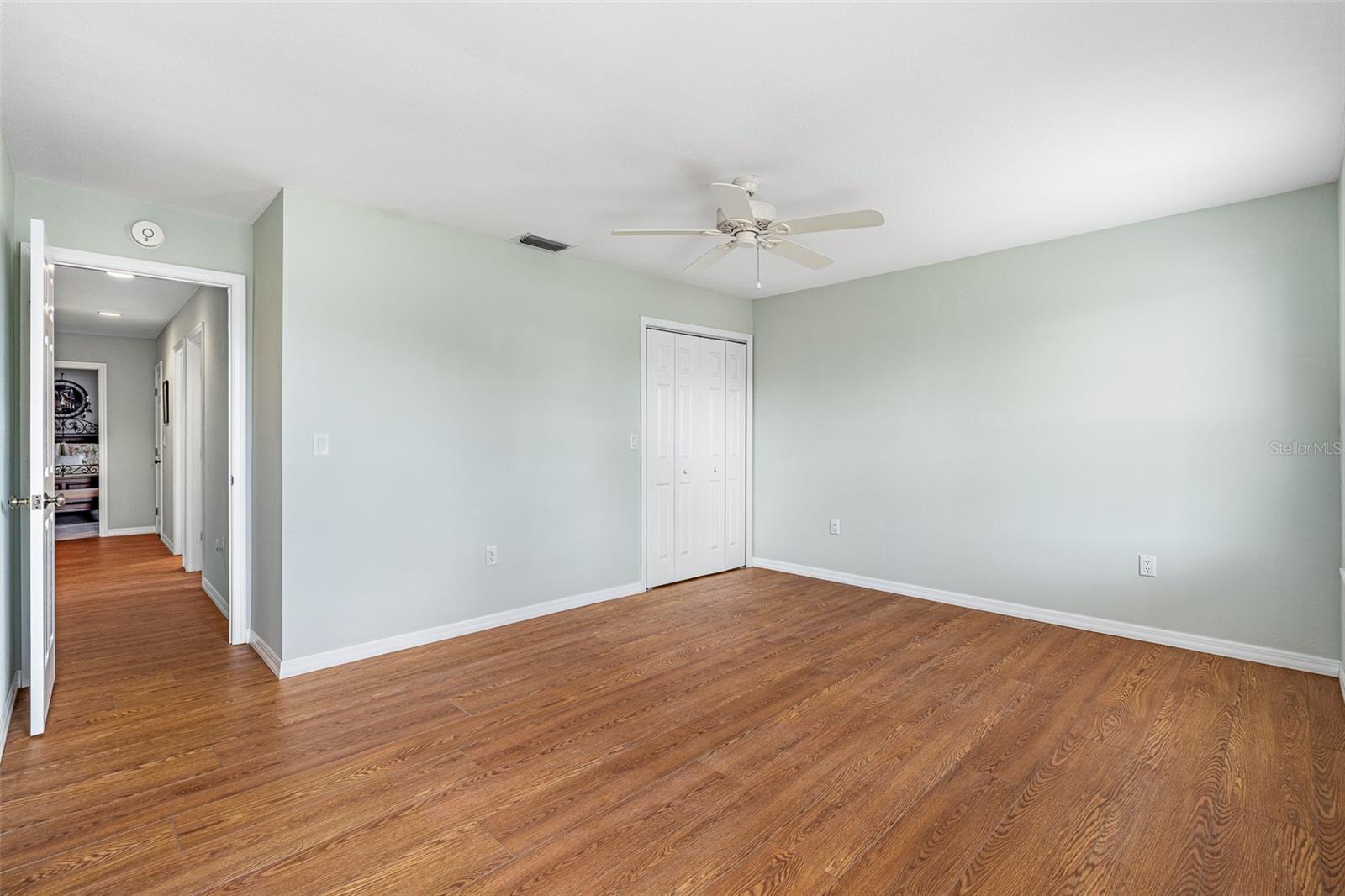 Image 38 of 61 For 2008 Daytona Avenue