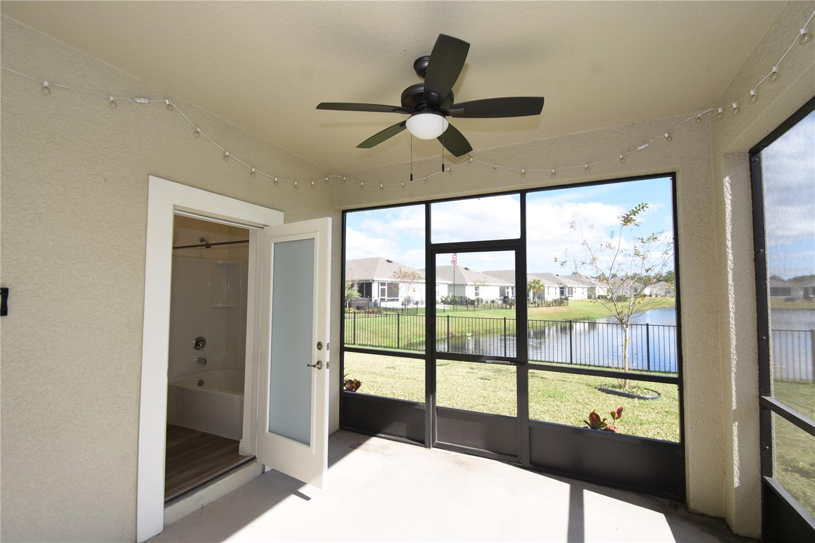 Image 37 of 39 For 59 Oakleaf Way