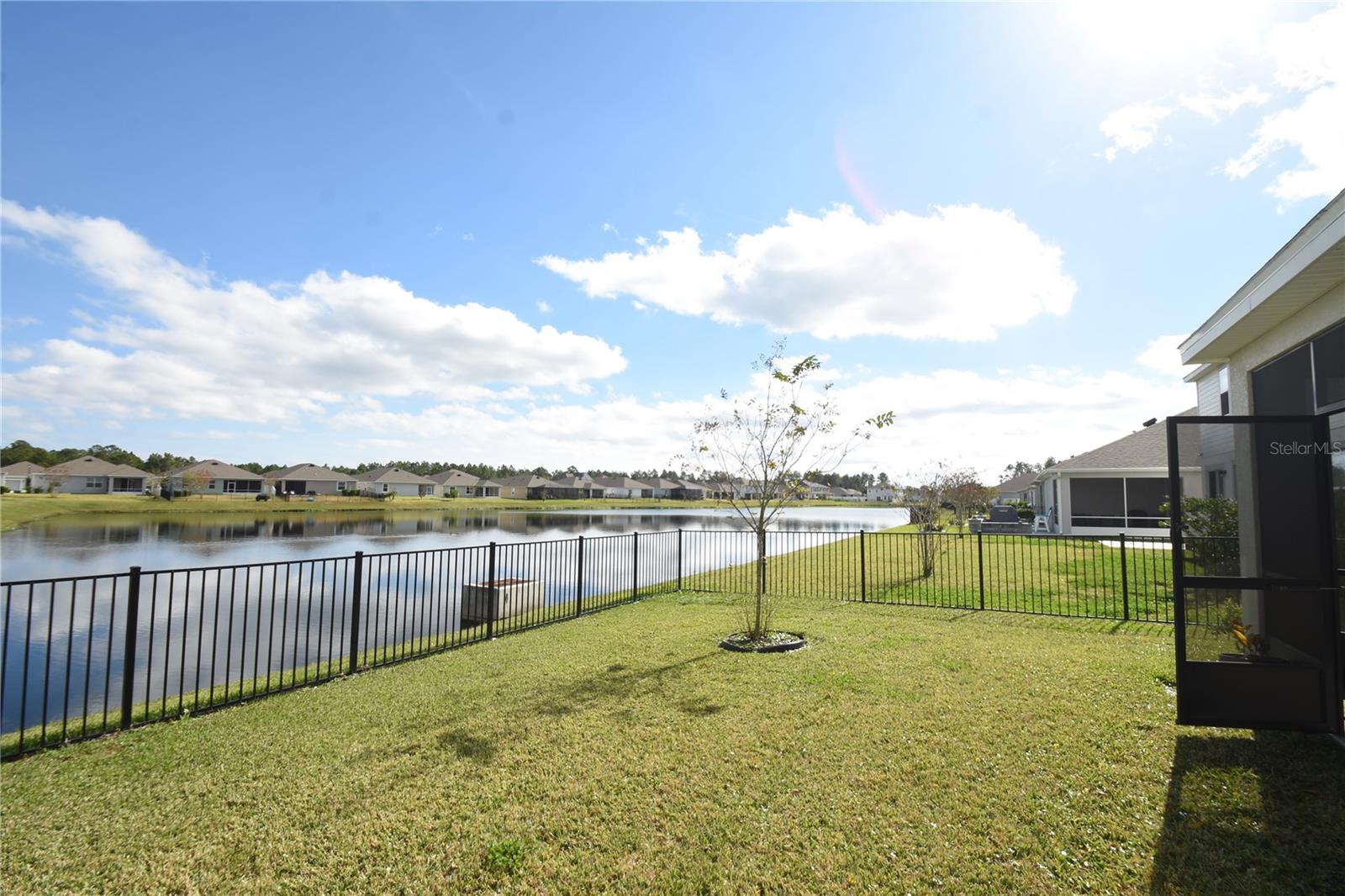 Image 38 of 39 For 59 Oakleaf Way