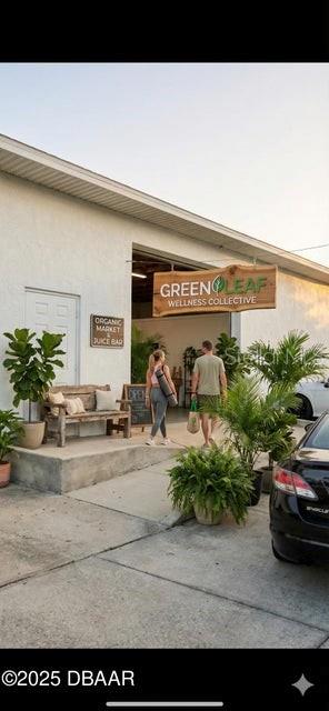 Image 9 of 10 For 4610 Ridgewood Avenue