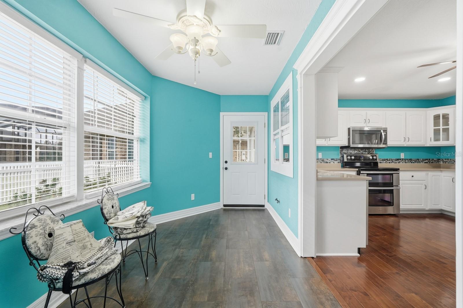 Image 18 of 66 For 241 Crystal Cove Drive