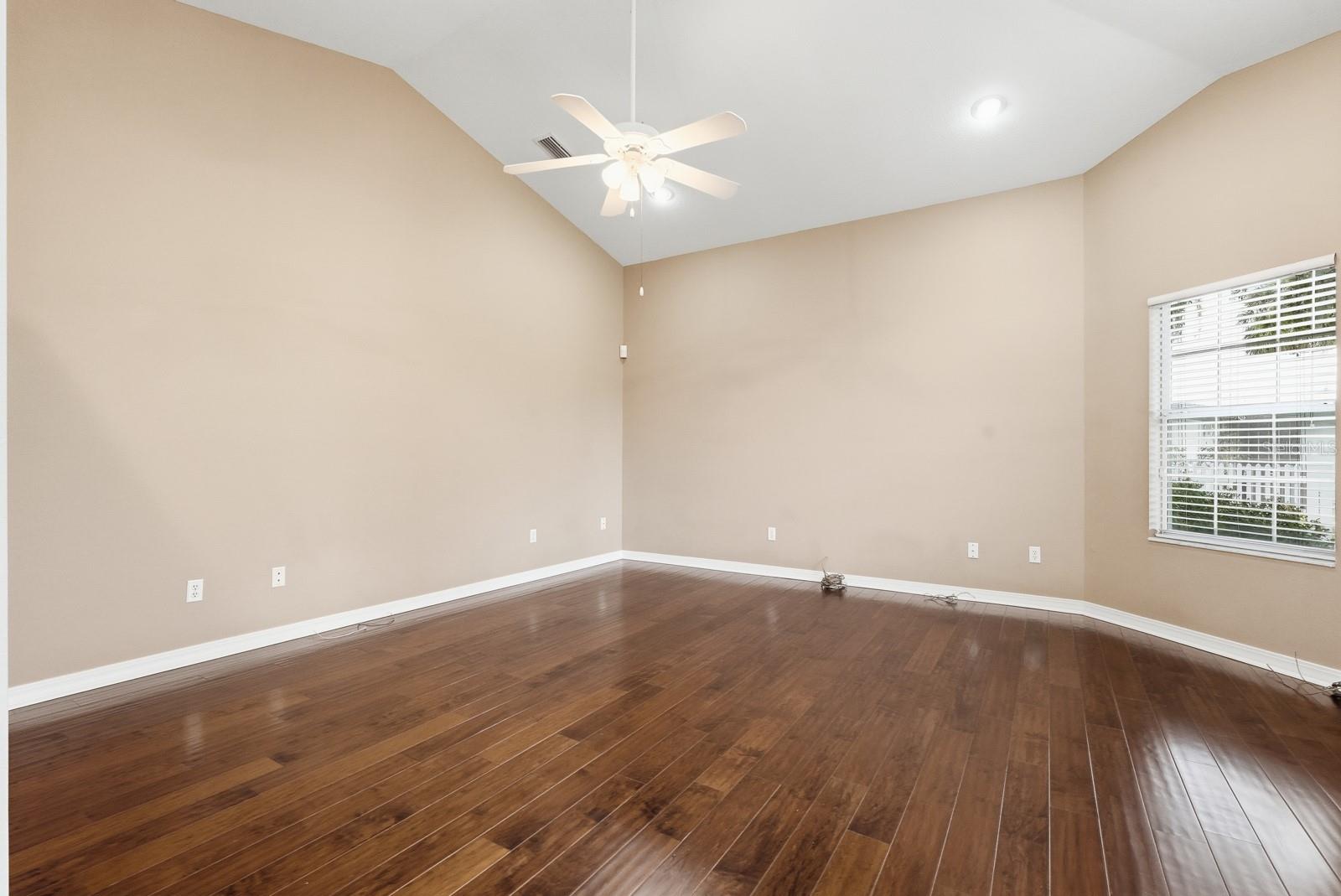 Image 40 of 66 For 241 Crystal Cove Drive